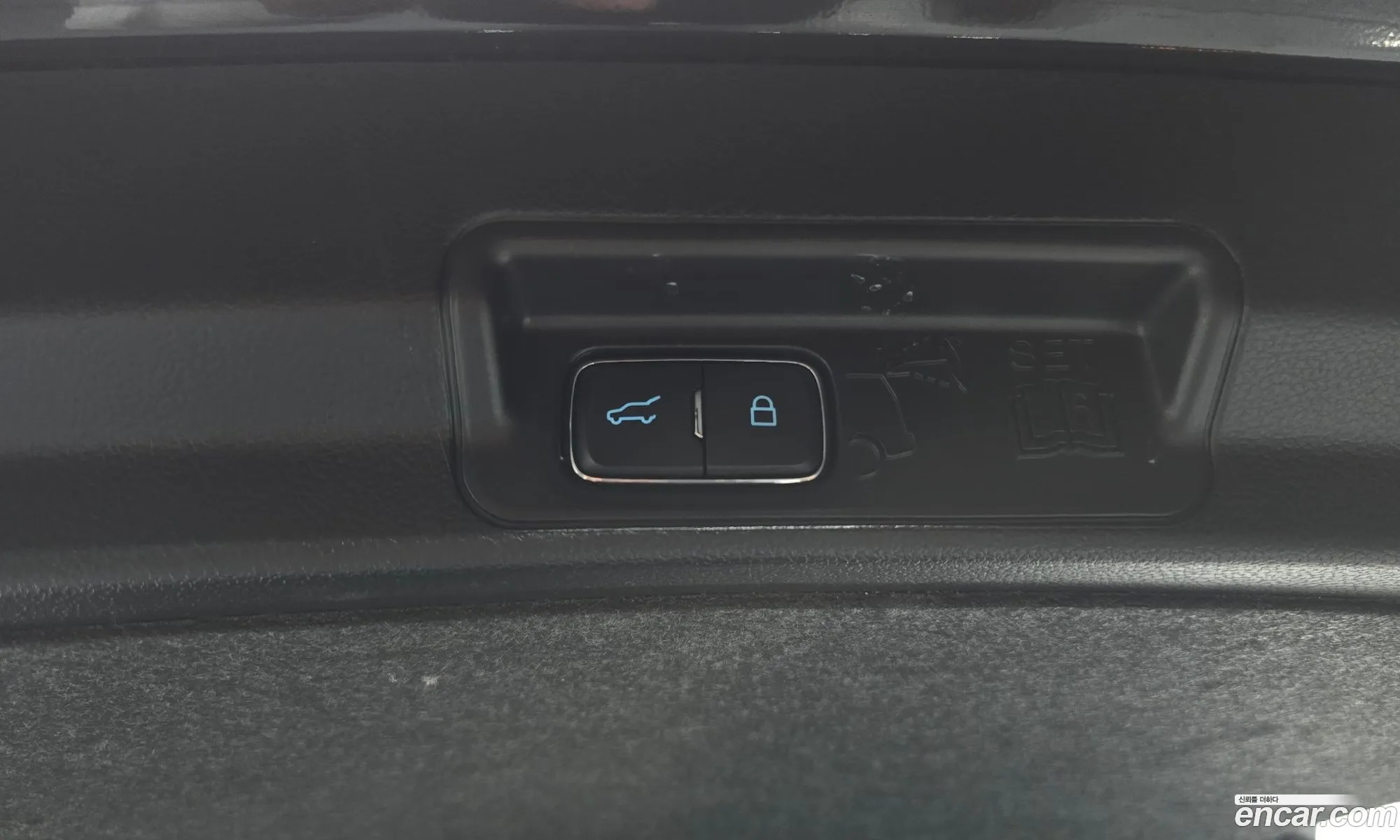 Ford Explorer 6th Gen 2021 — 2
