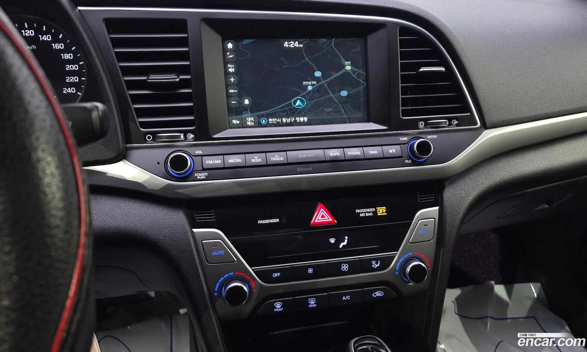 Hyundai Elantra AD 2016 — 17