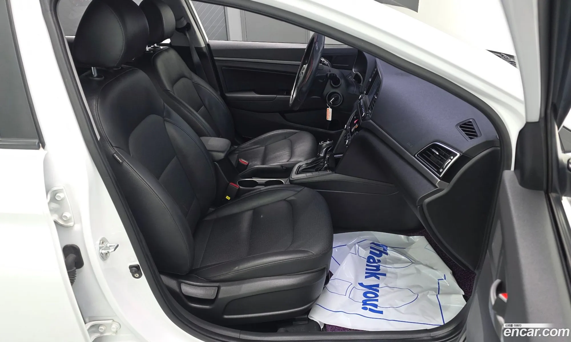 Hyundai Elantra AD 2016 — 20