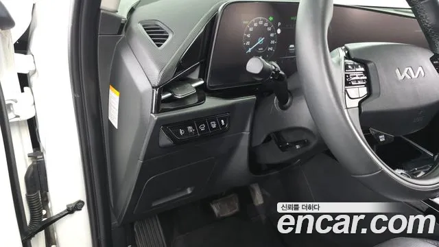 Kia Niro 2022 — 5