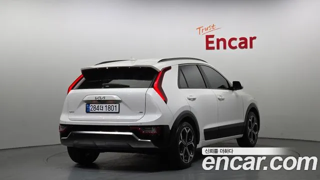 Kia Niro 2022 — 13
