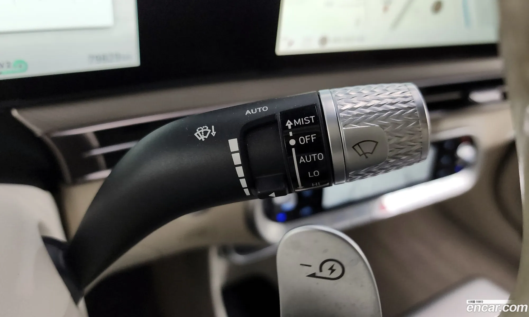 Genesis GV60 2022 — 18