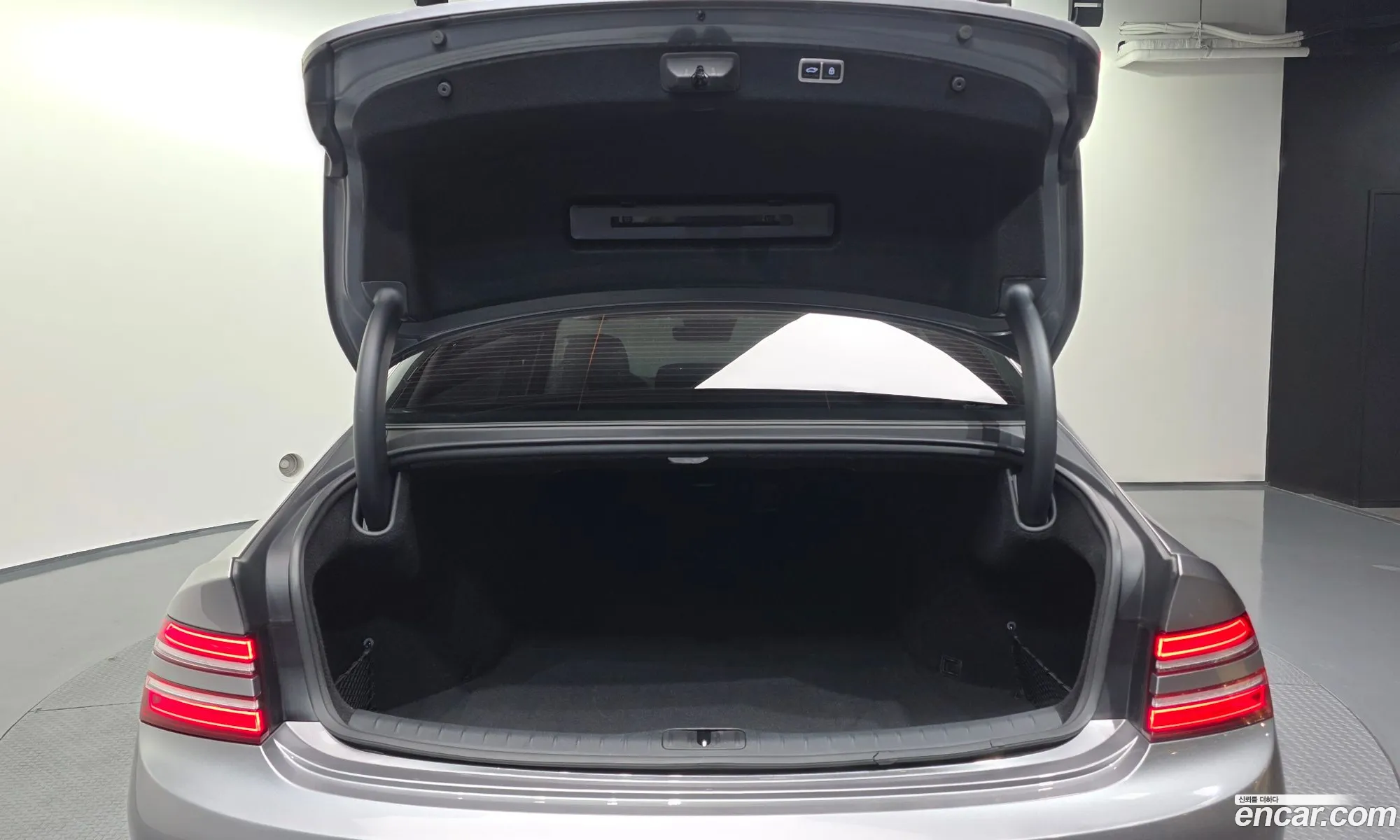 Genesis G80 2023 — 16
