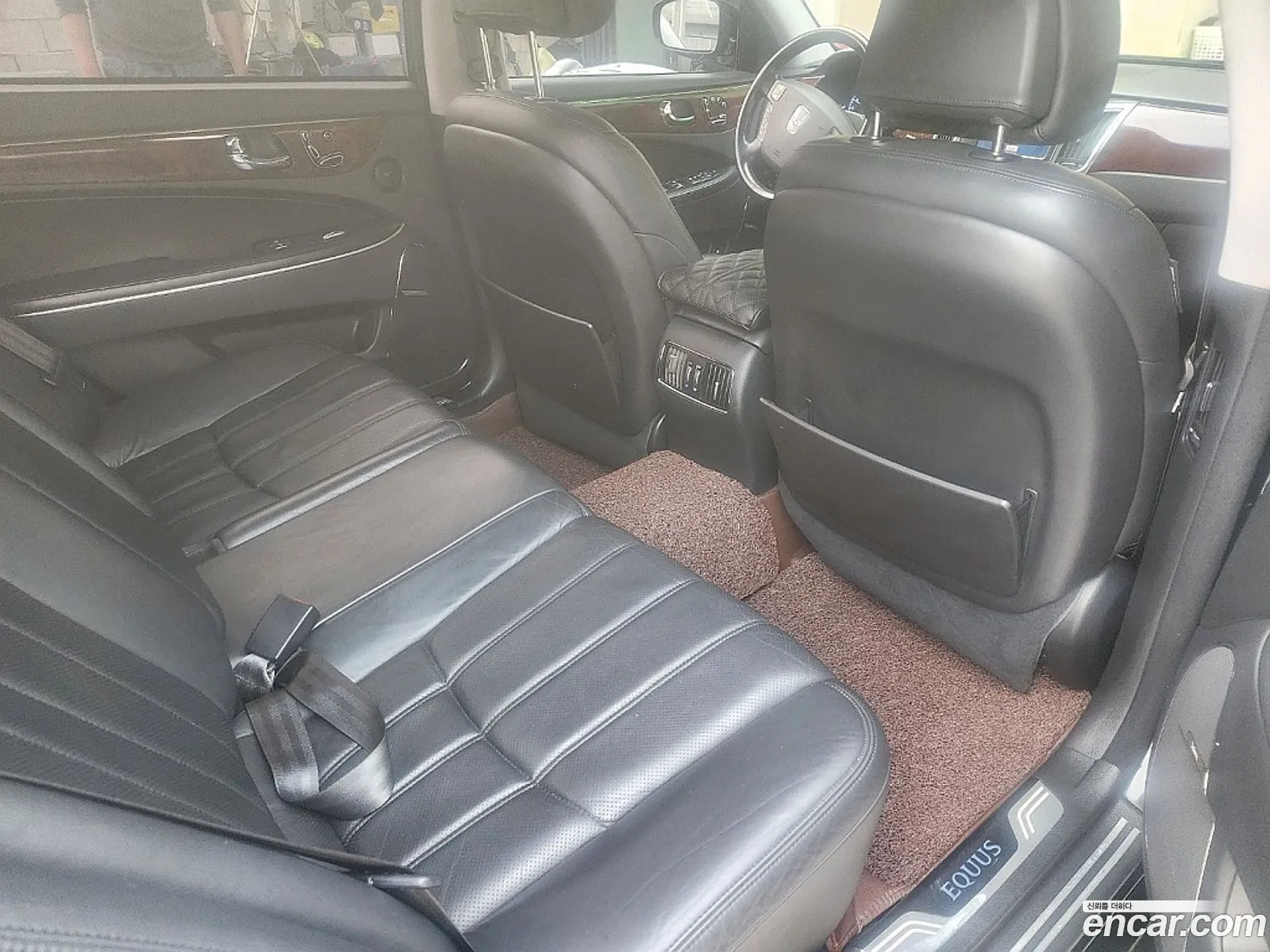Hyundai Equus 2009 — 2