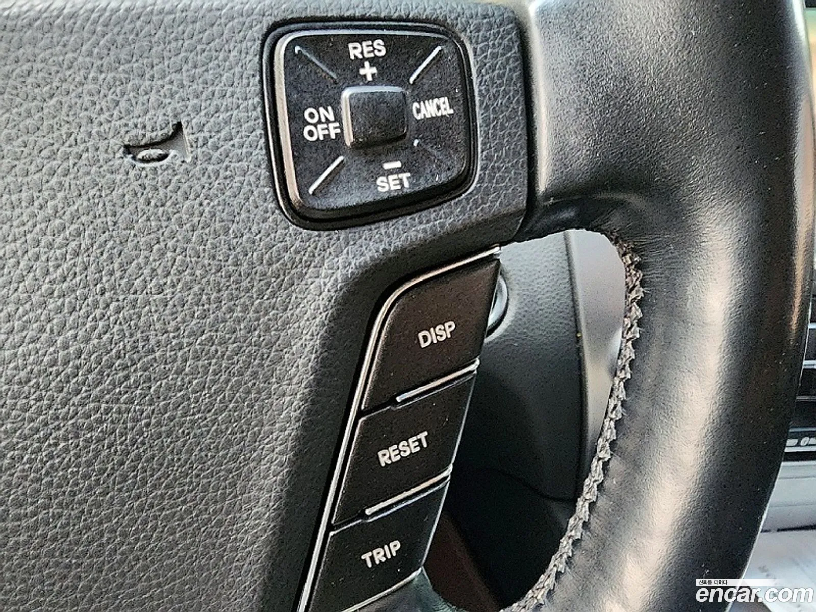 Hyundai Equus 2009 — 3