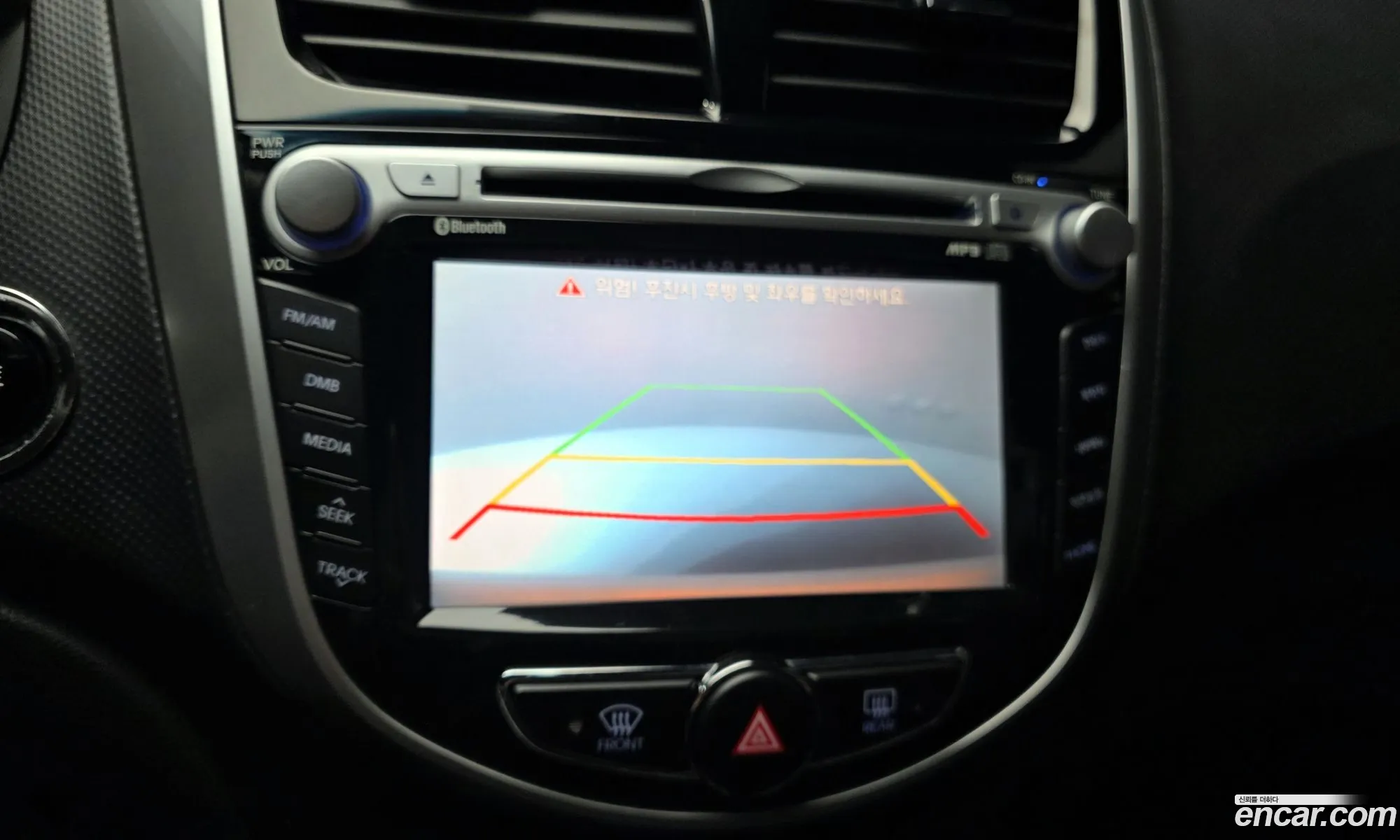 Hyundai Accent 2012 — 13
