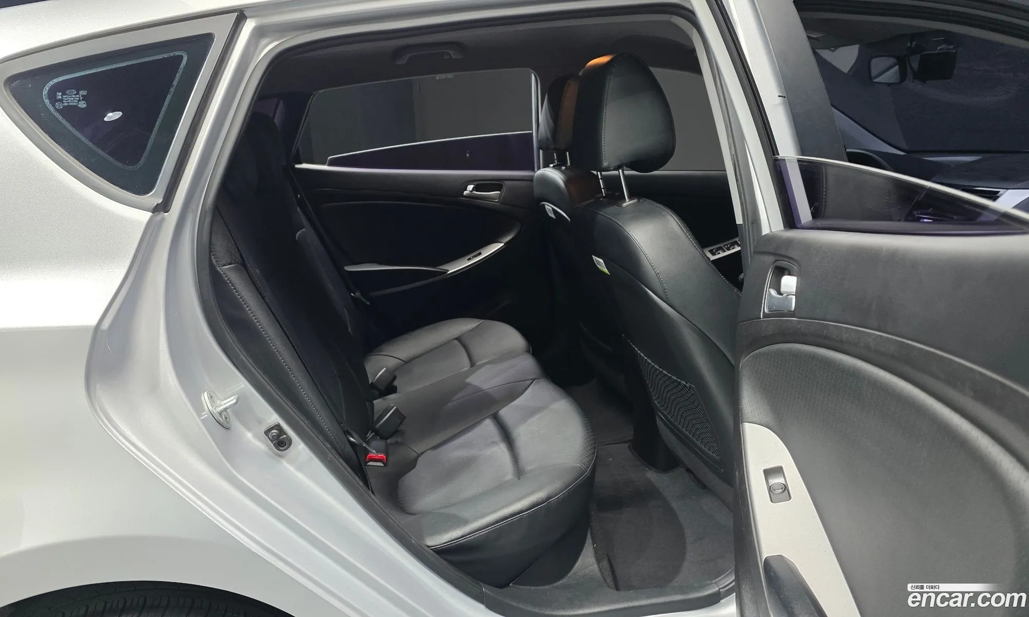 Hyundai Accent 2017 — 14