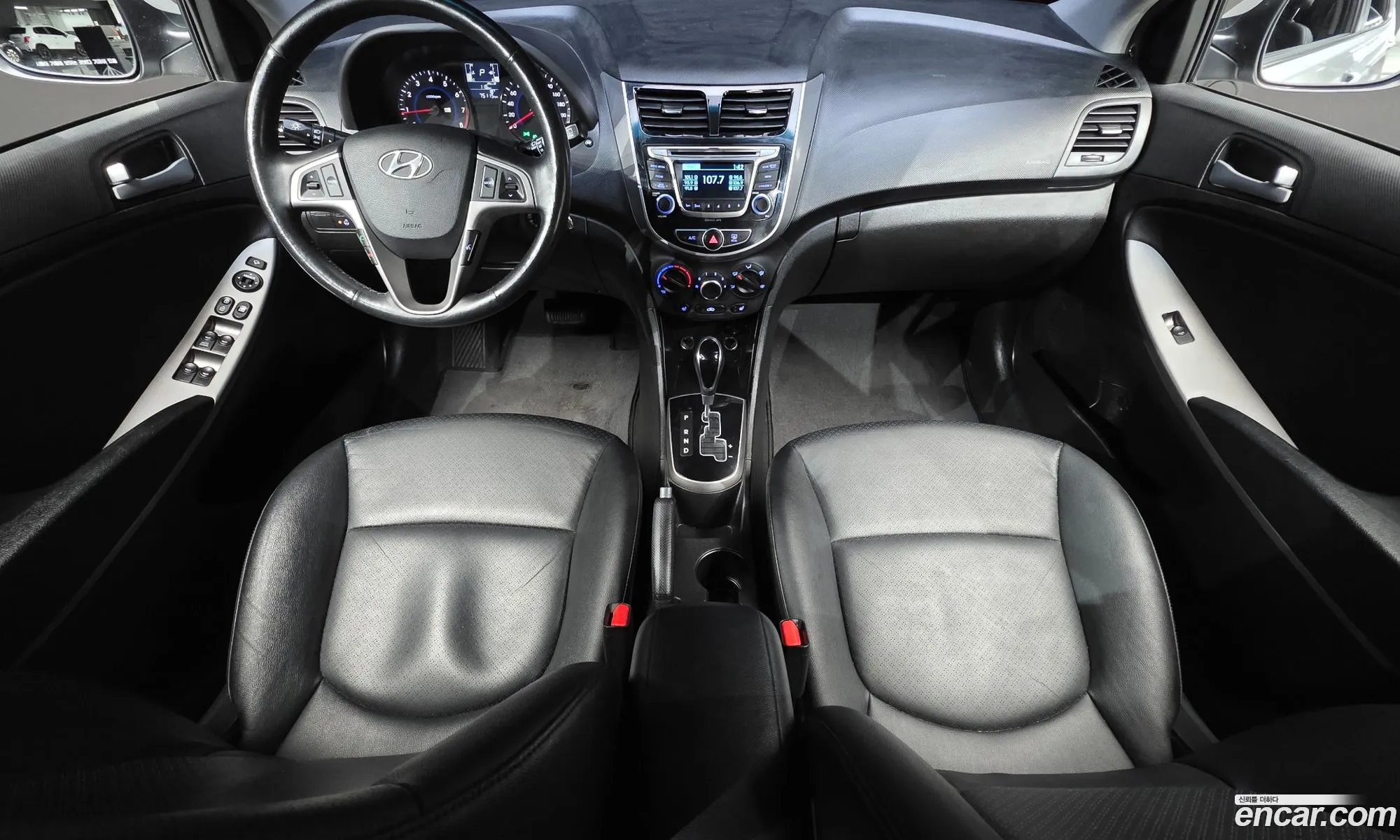 Hyundai Accent 2017 — 5
