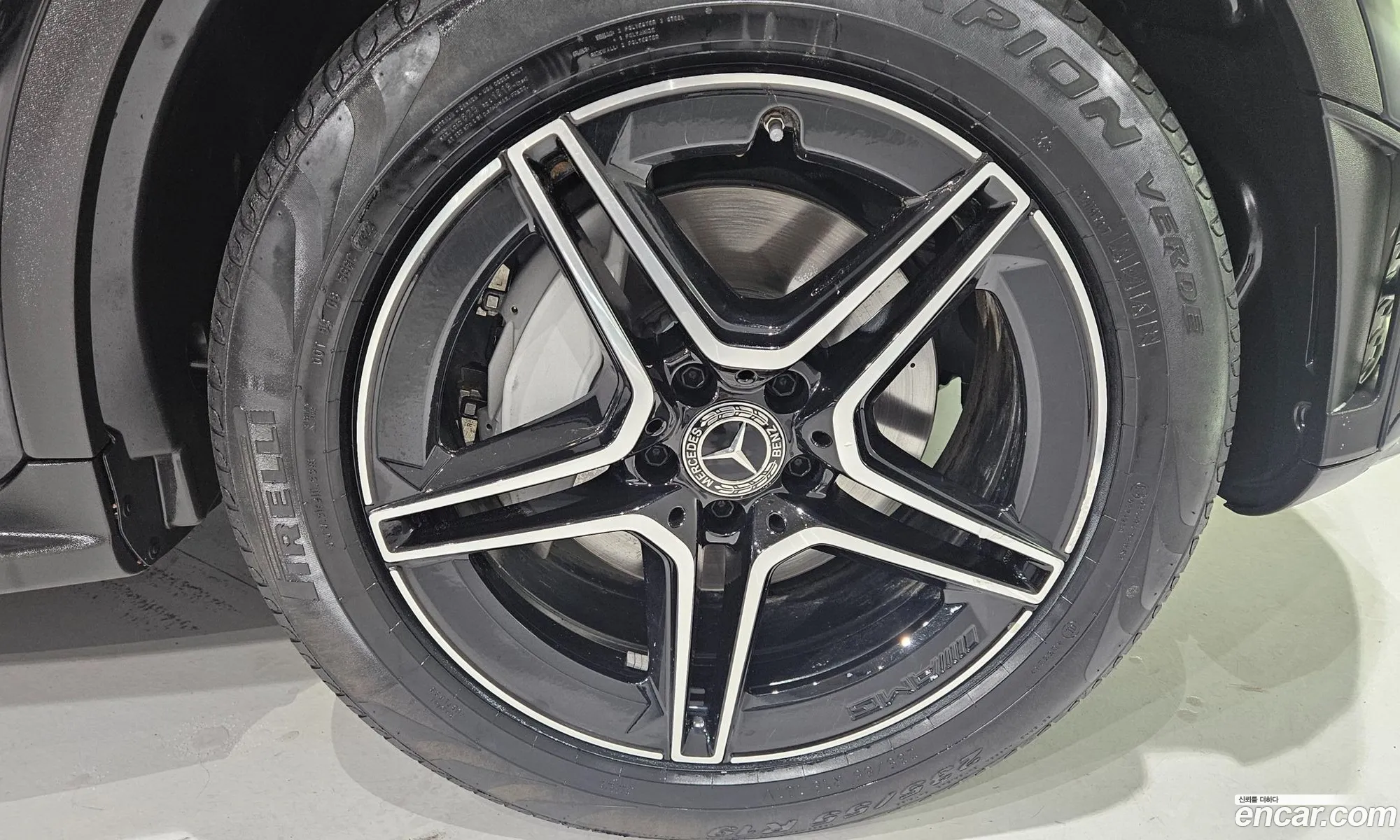 Mercedes-Benz GLC-Class X253 2023 — 11