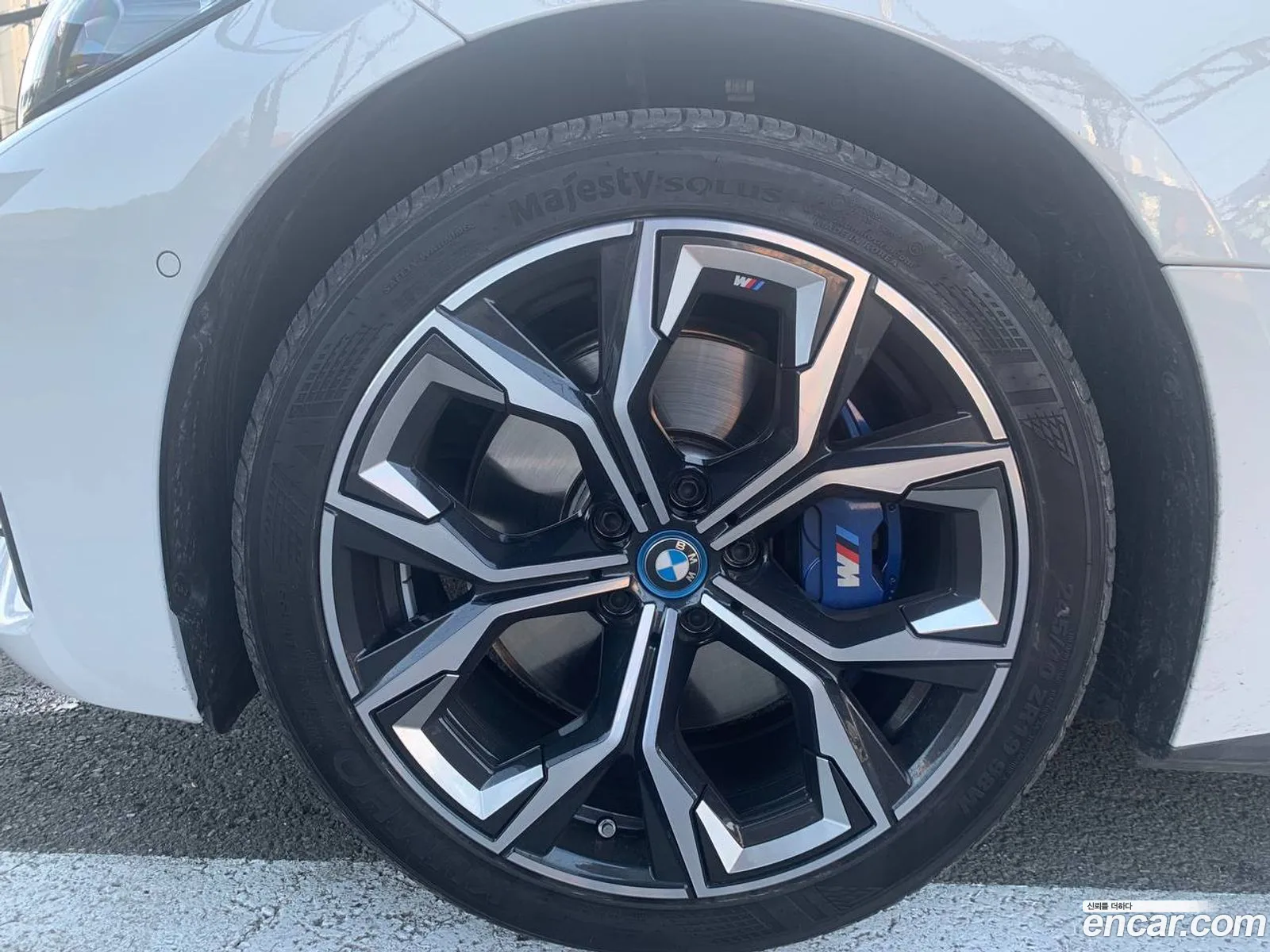 BMW i4 2024 — 10