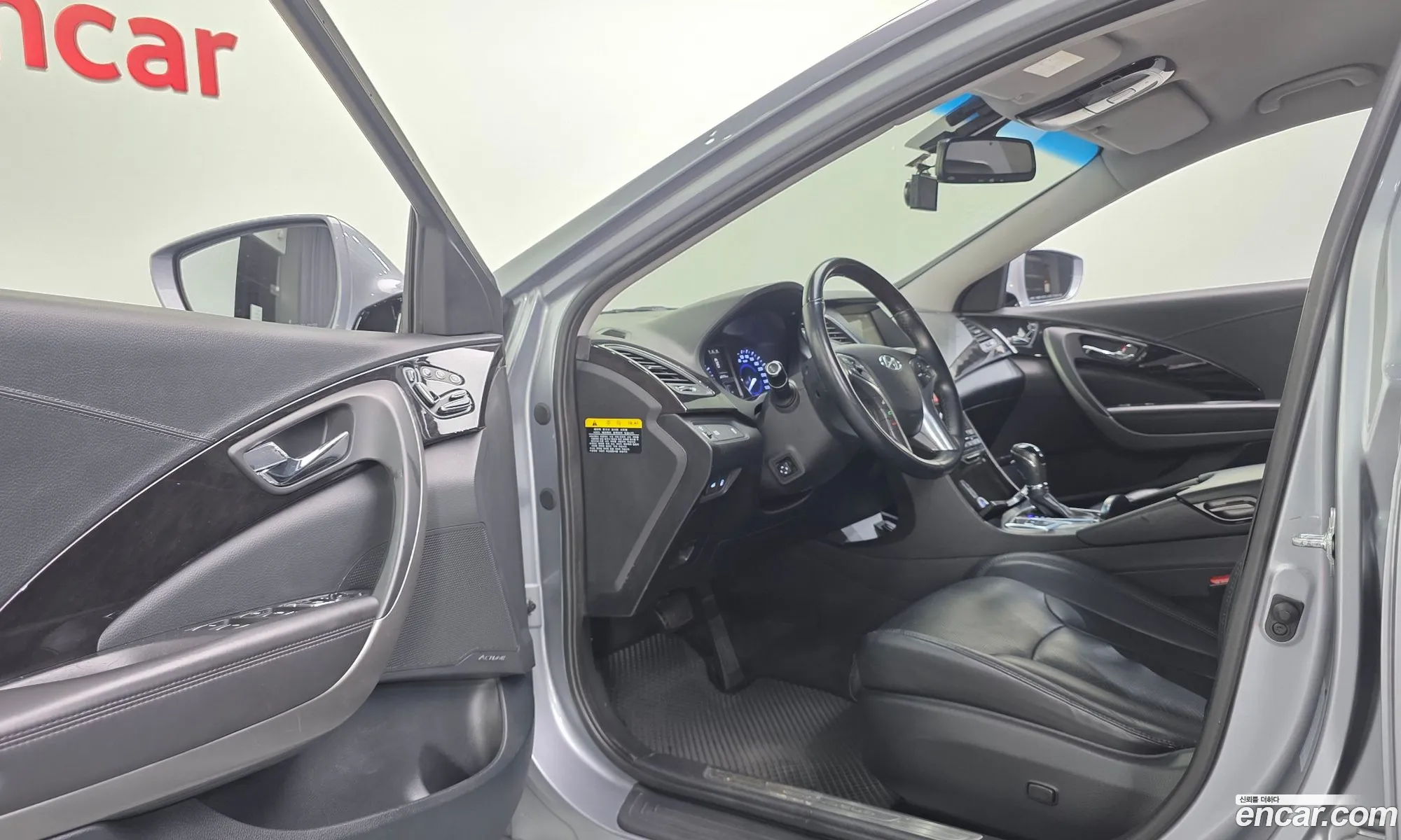 Hyundai Grandeur HG 2014 — 3
