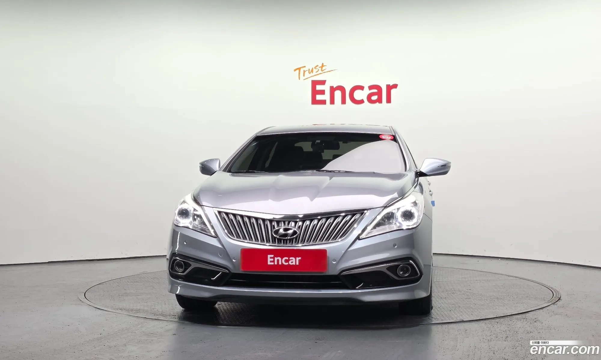 Hyundai Grandeur HG 2014 — 20