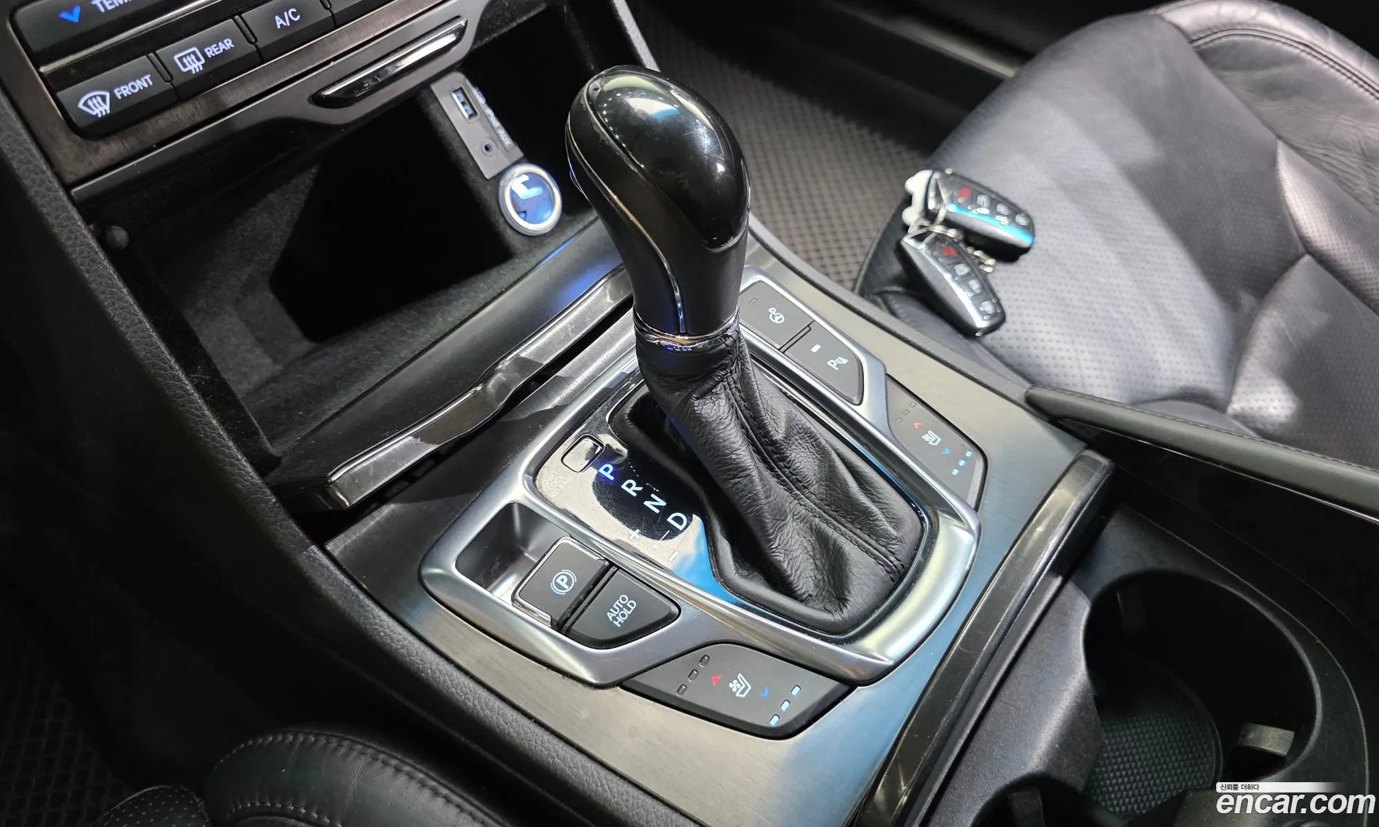 Hyundai Grandeur HG 2014 — 13