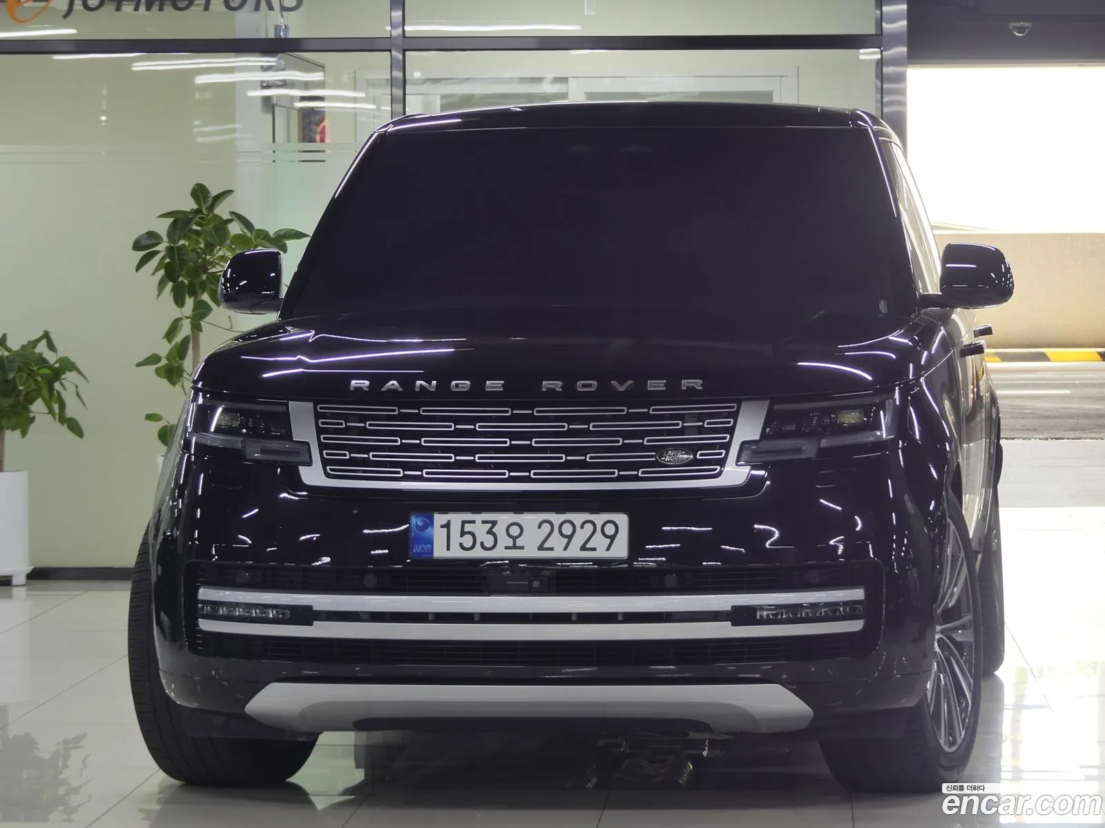 Land Rover Range Rover 2023 — 12