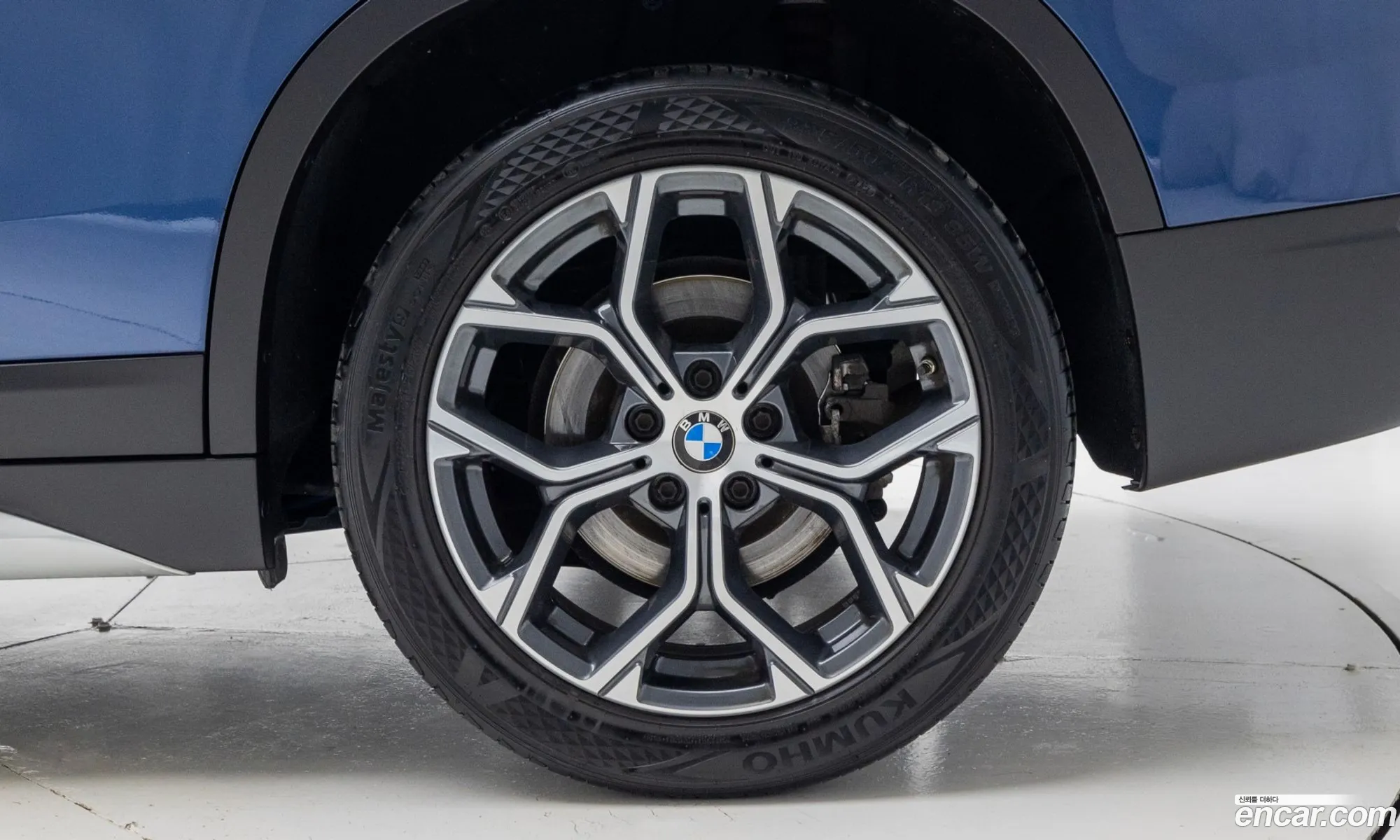 BMW X1 2021 — 16