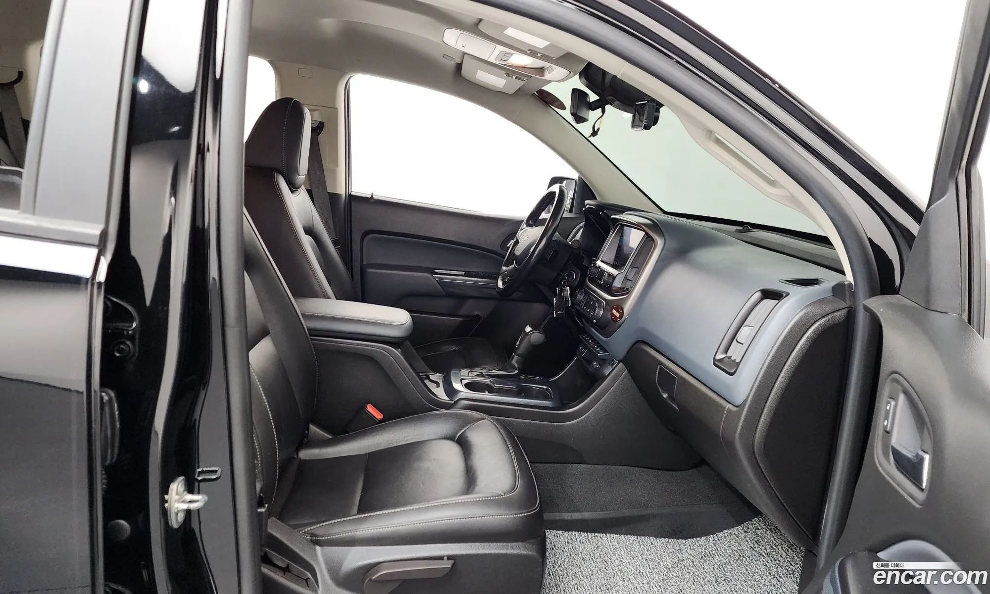 Chevrolet (GM Daewoo) Real New Colorado 2021 — 15
