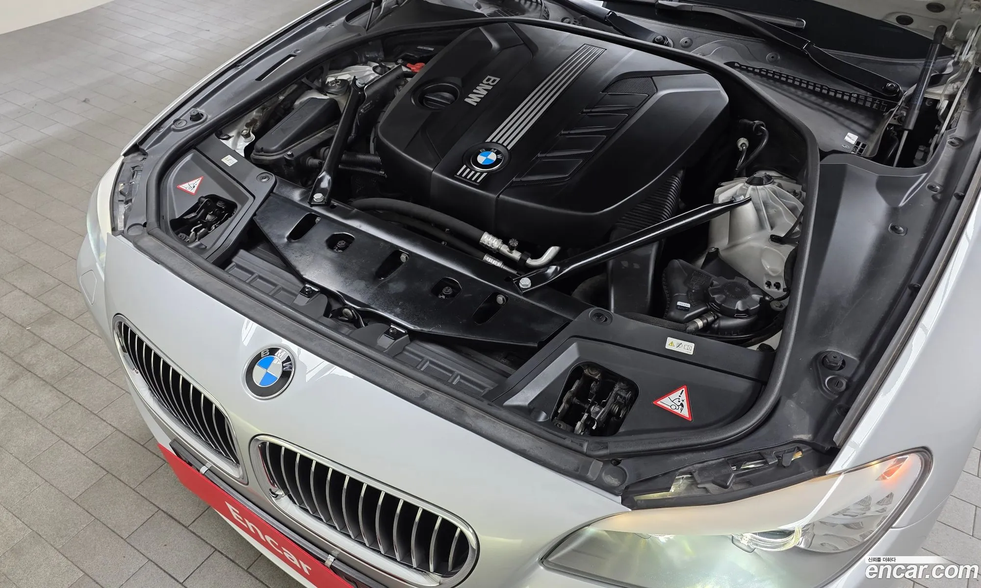 BMW 5 Series 2012 WBAFW1104CDX09909 — 14