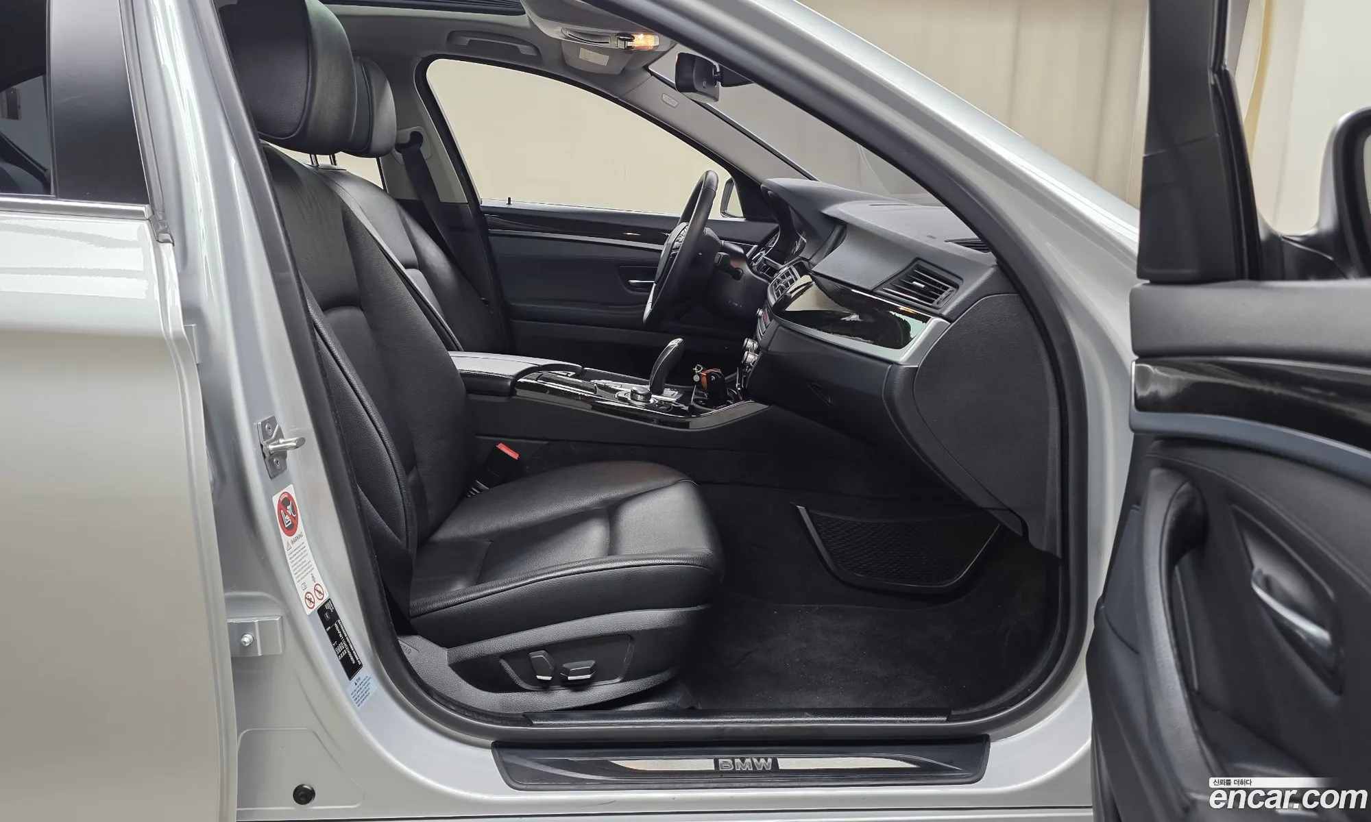 BMW 5 Series 2012 WBAFW1104CDX09909 — 20