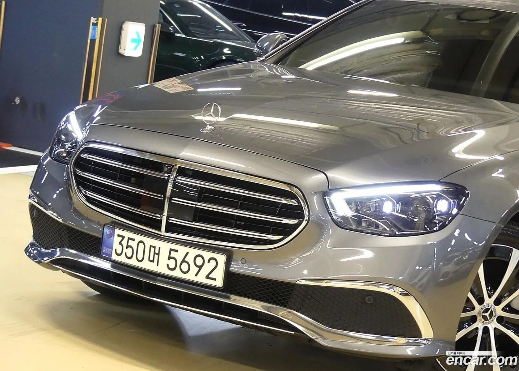 Mercedes-Benz E-Class W213 2021 — 12