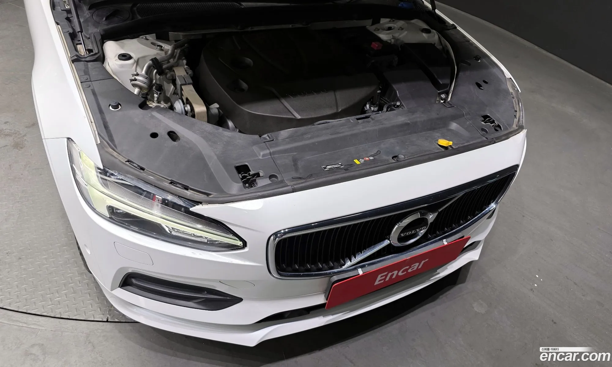 Volvo S90 2017 YV1PS68BCH1008243 — 14