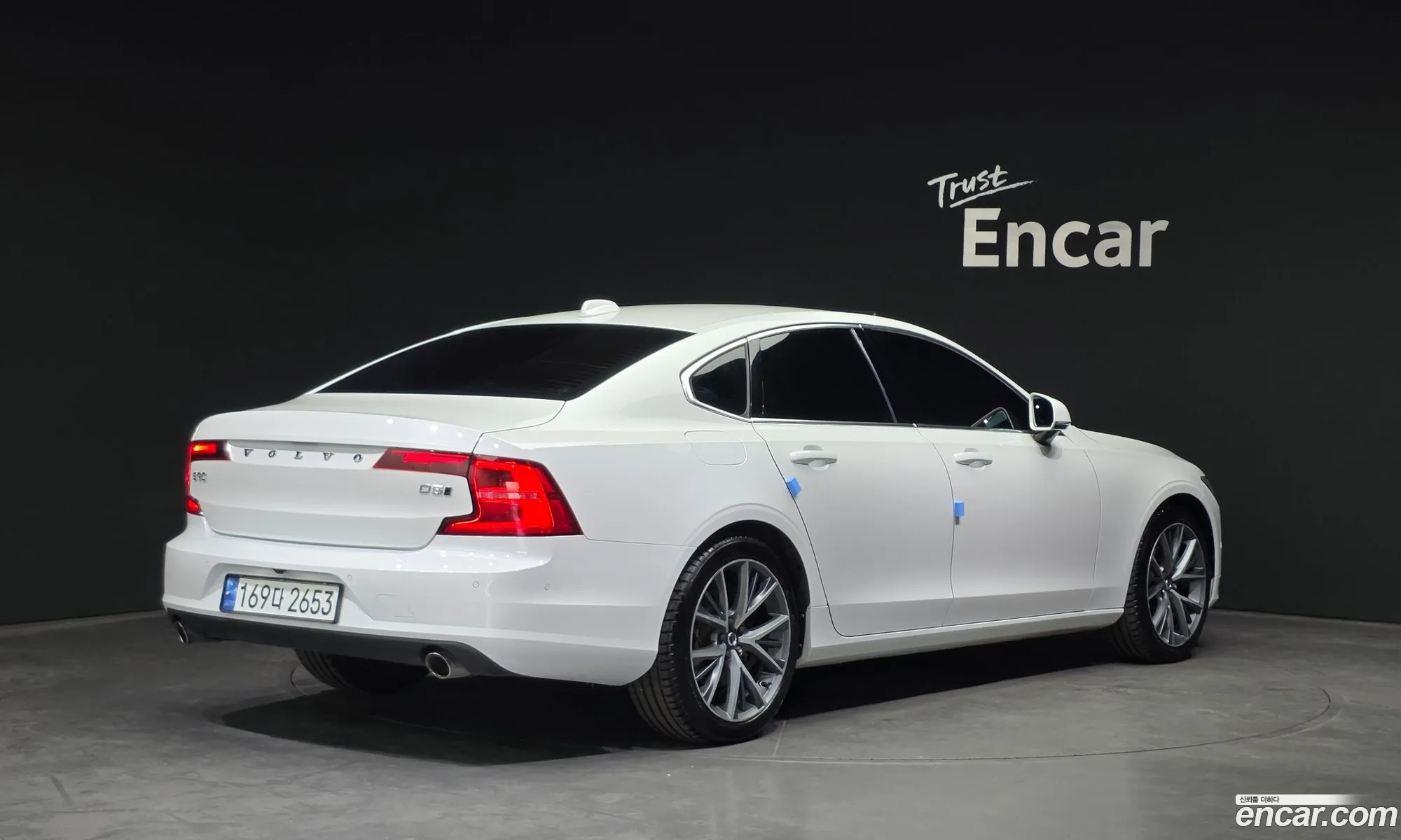 Volvo S90 2017 YV1PS68BCH1008243 — 18