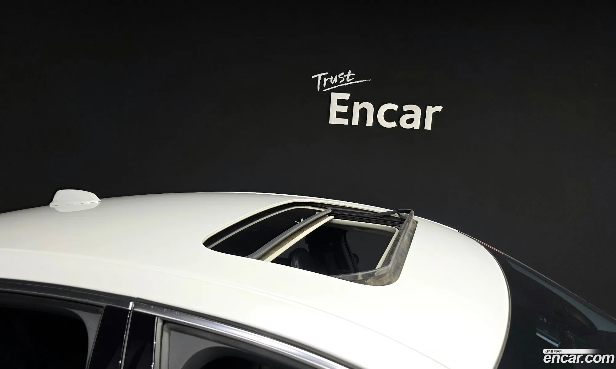 Volvo S90 2017 YV1PS68BCH1008243 — 16