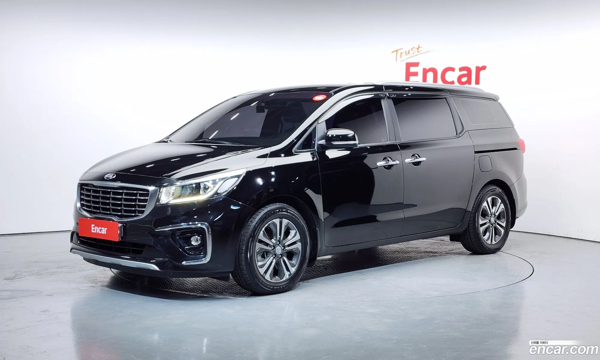 Kia Carnival 2018 — 9