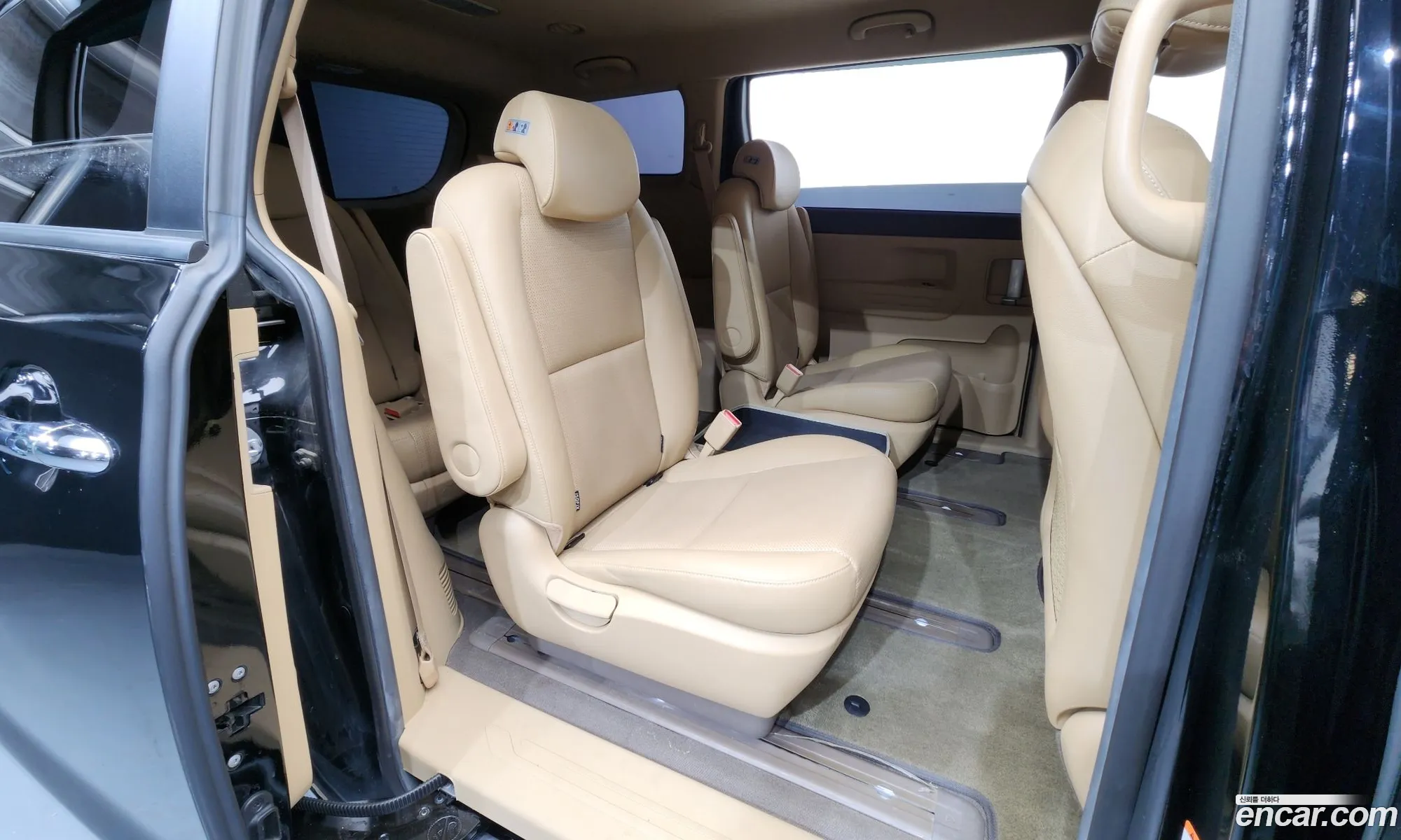 Kia Carnival 2018 — 17