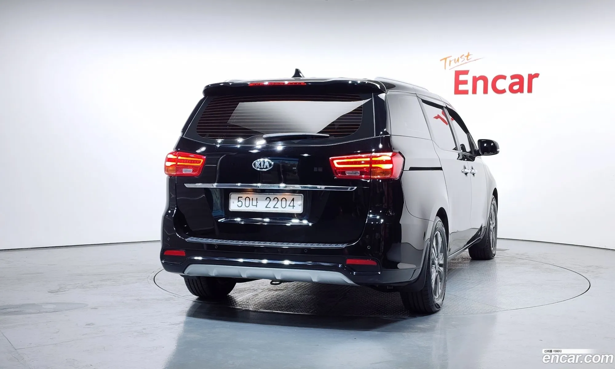 Kia Carnival 2018 — 3