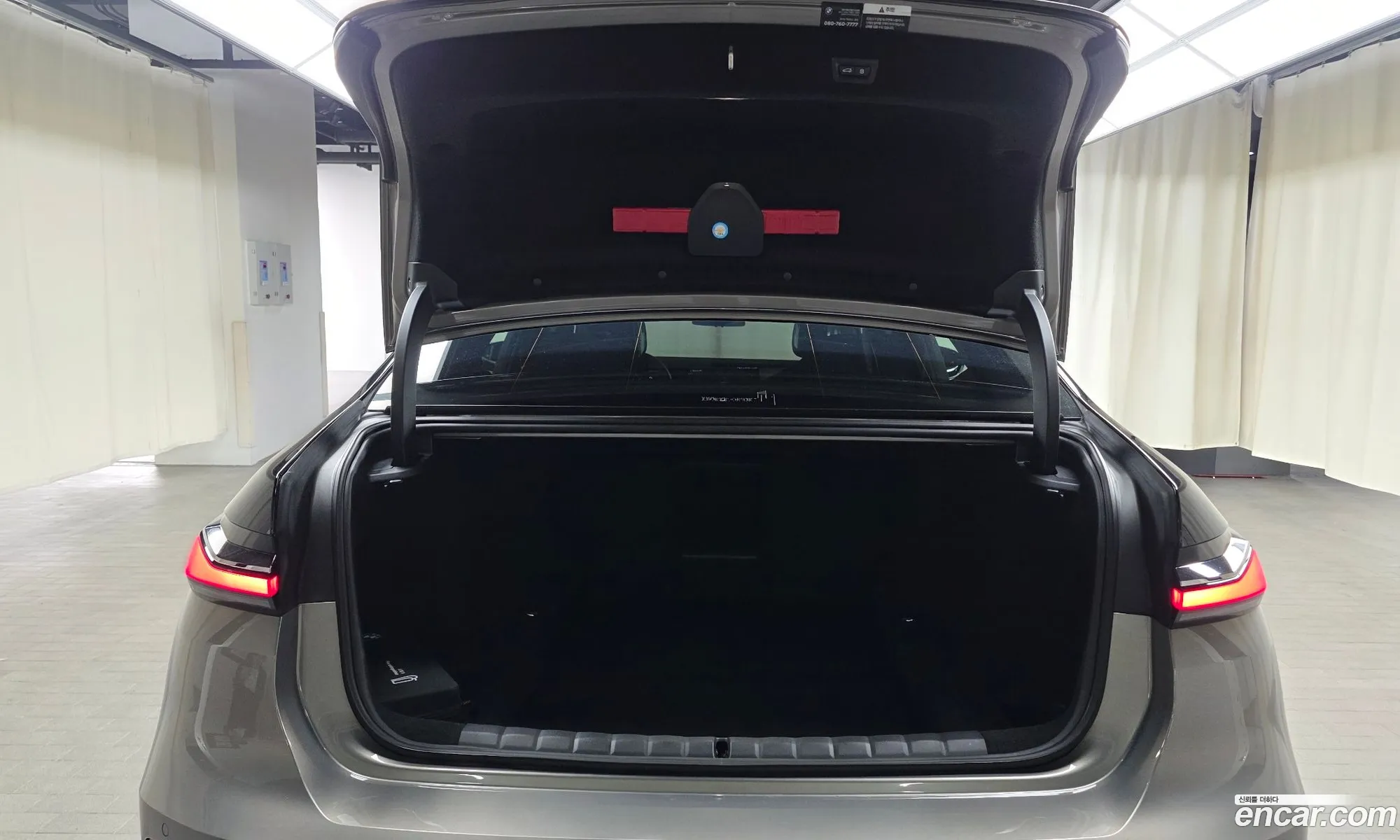BMW 7 Series 2025 WBA21EJ07SCV64518 — 17