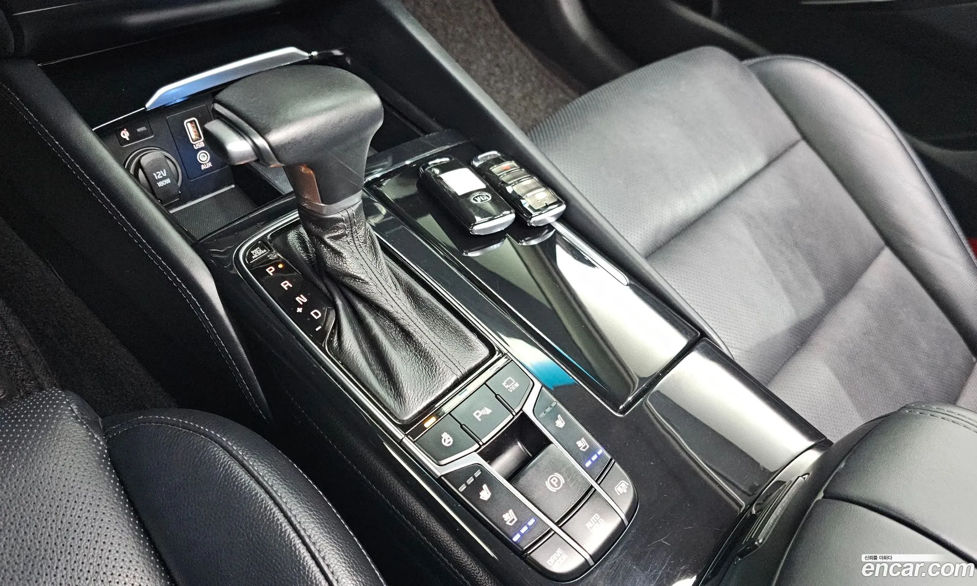 Kia K7 2018 — 18