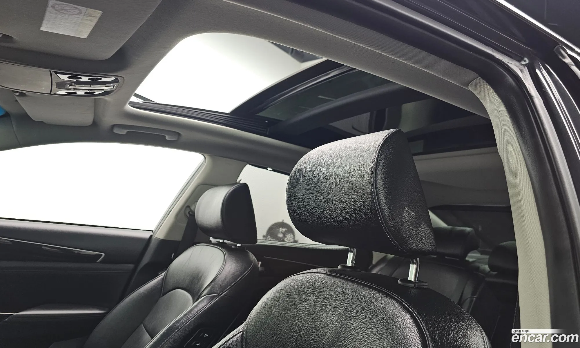 Kia K7 2018 — 9