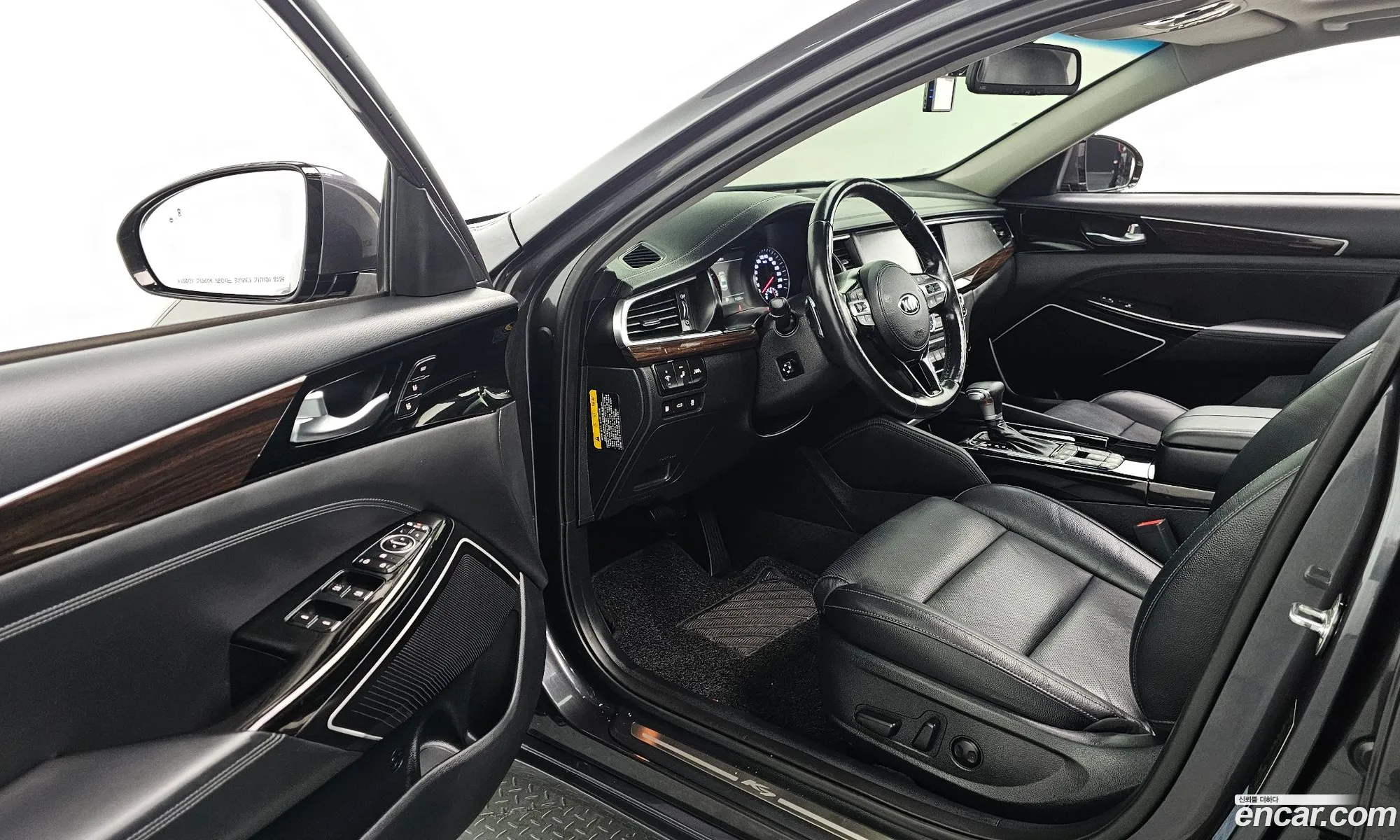 Kia K7 2018 — 2