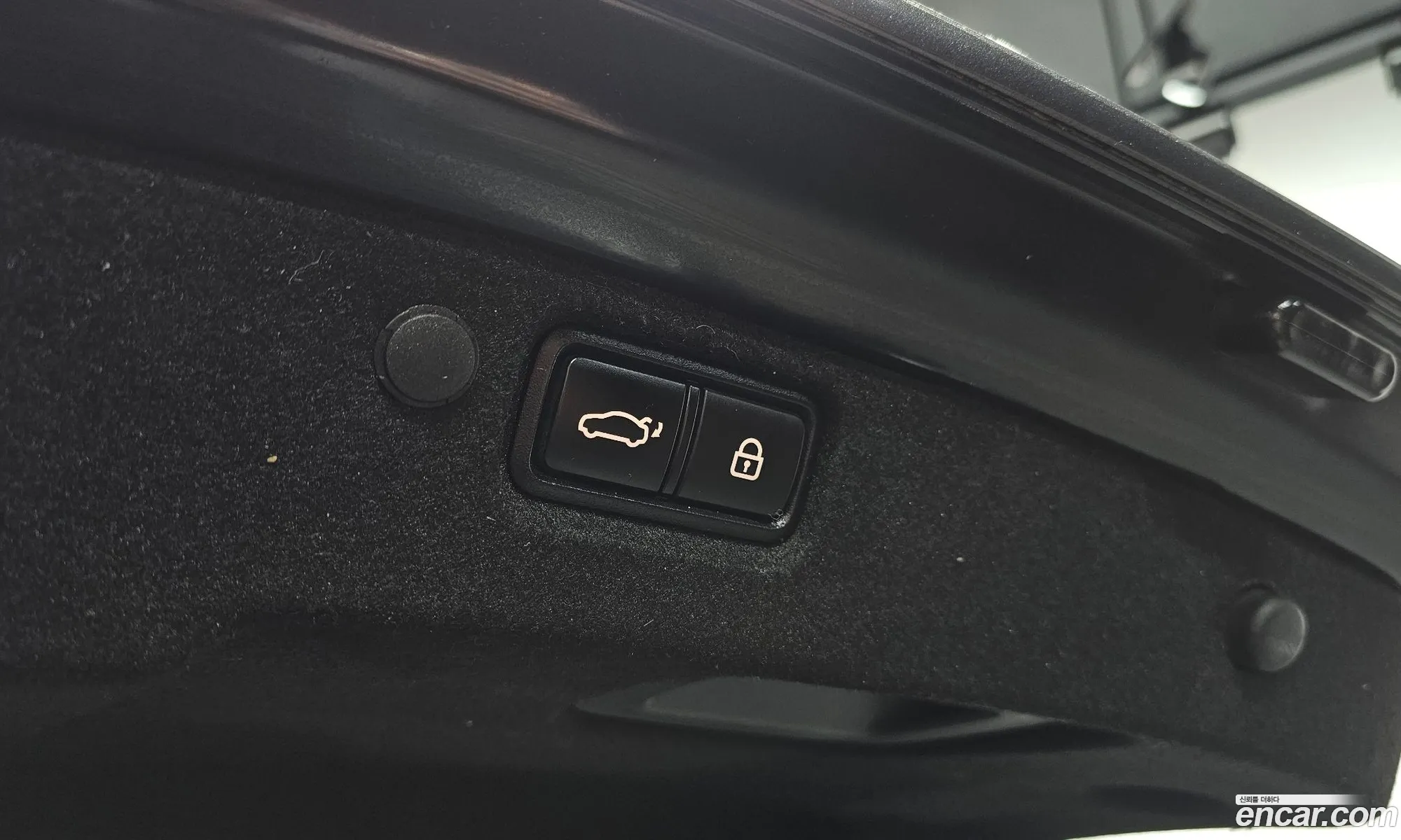 Kia K7 2018 — 16