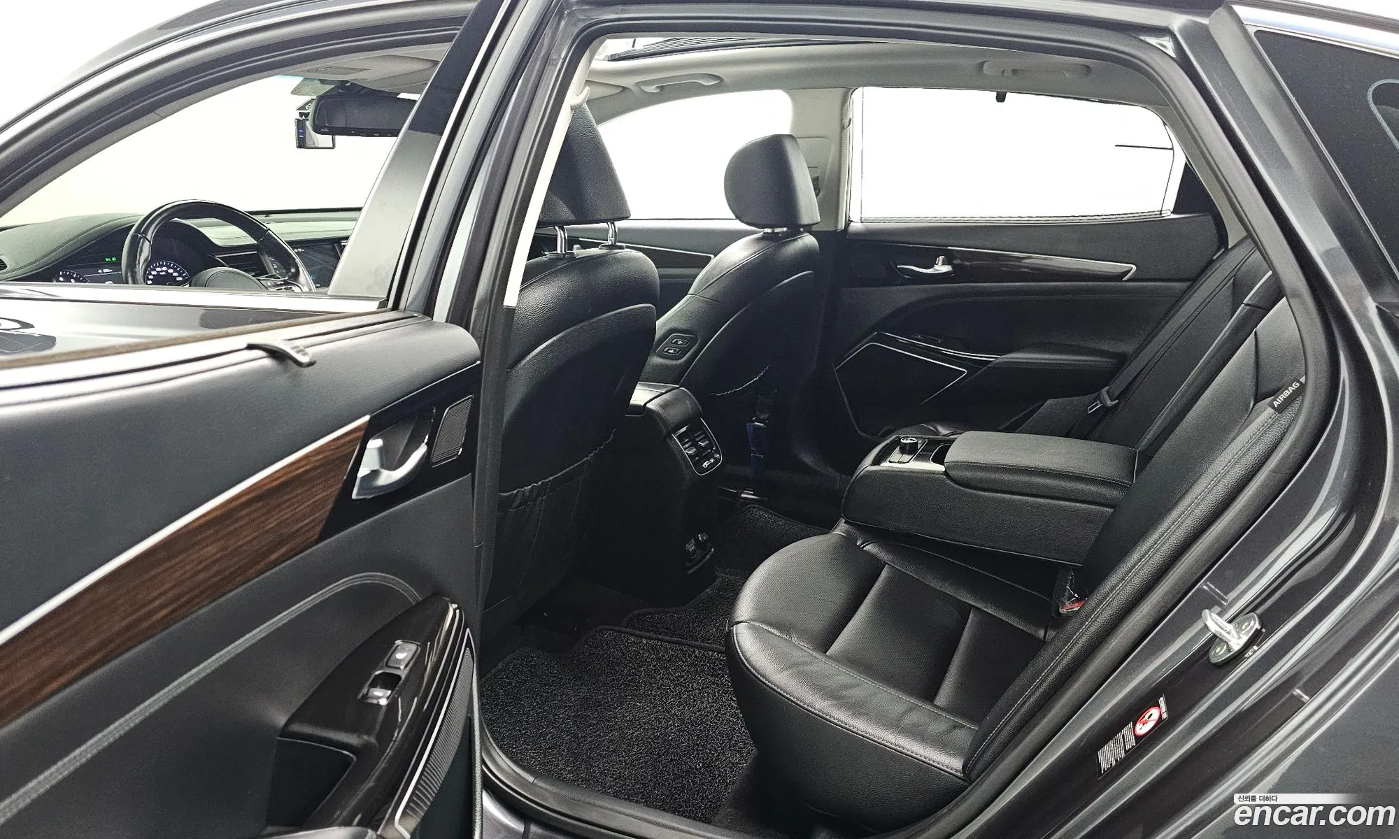 Kia K7 2018 — 19