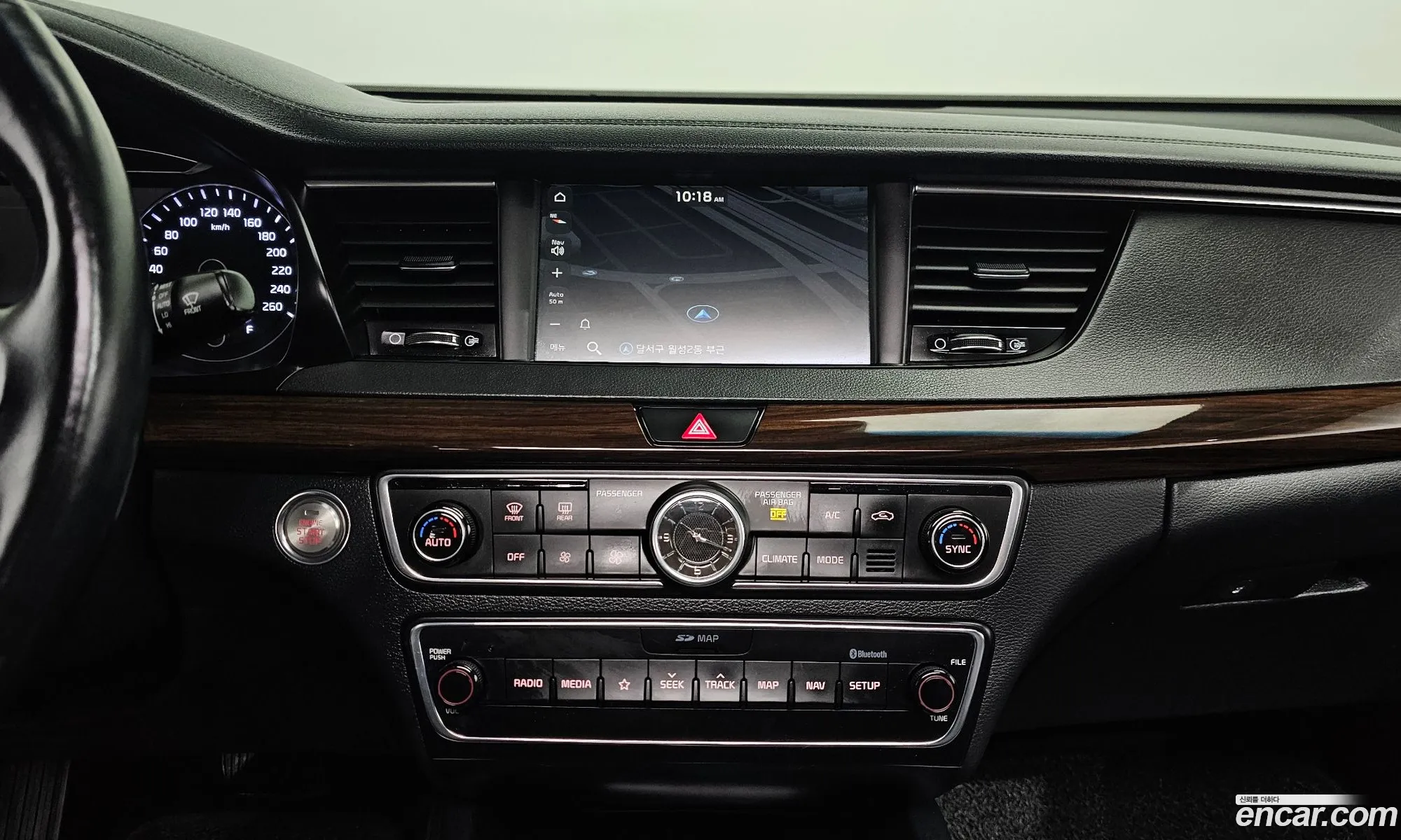 Kia K7 2018 — 17