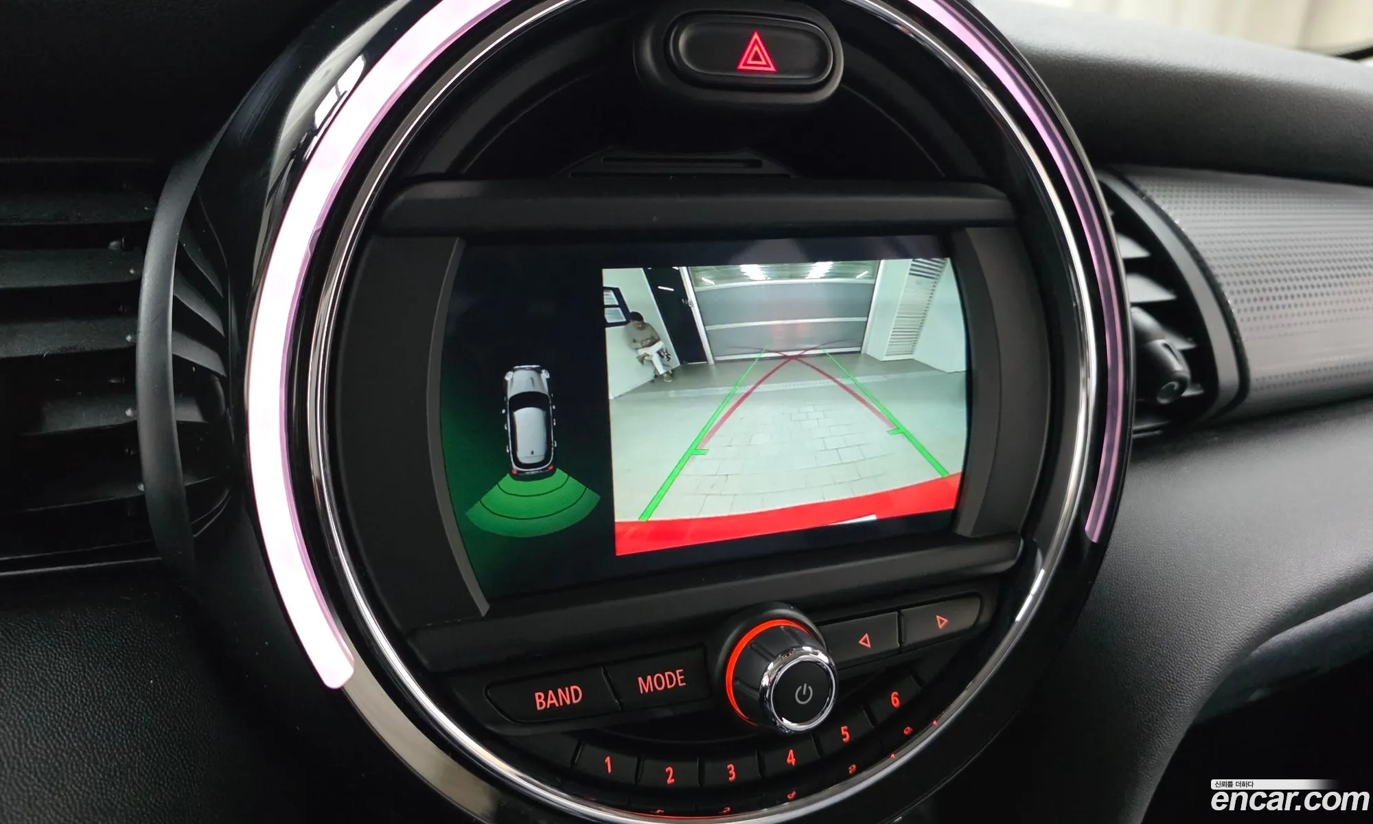 Mini Cooper 2020 — 9