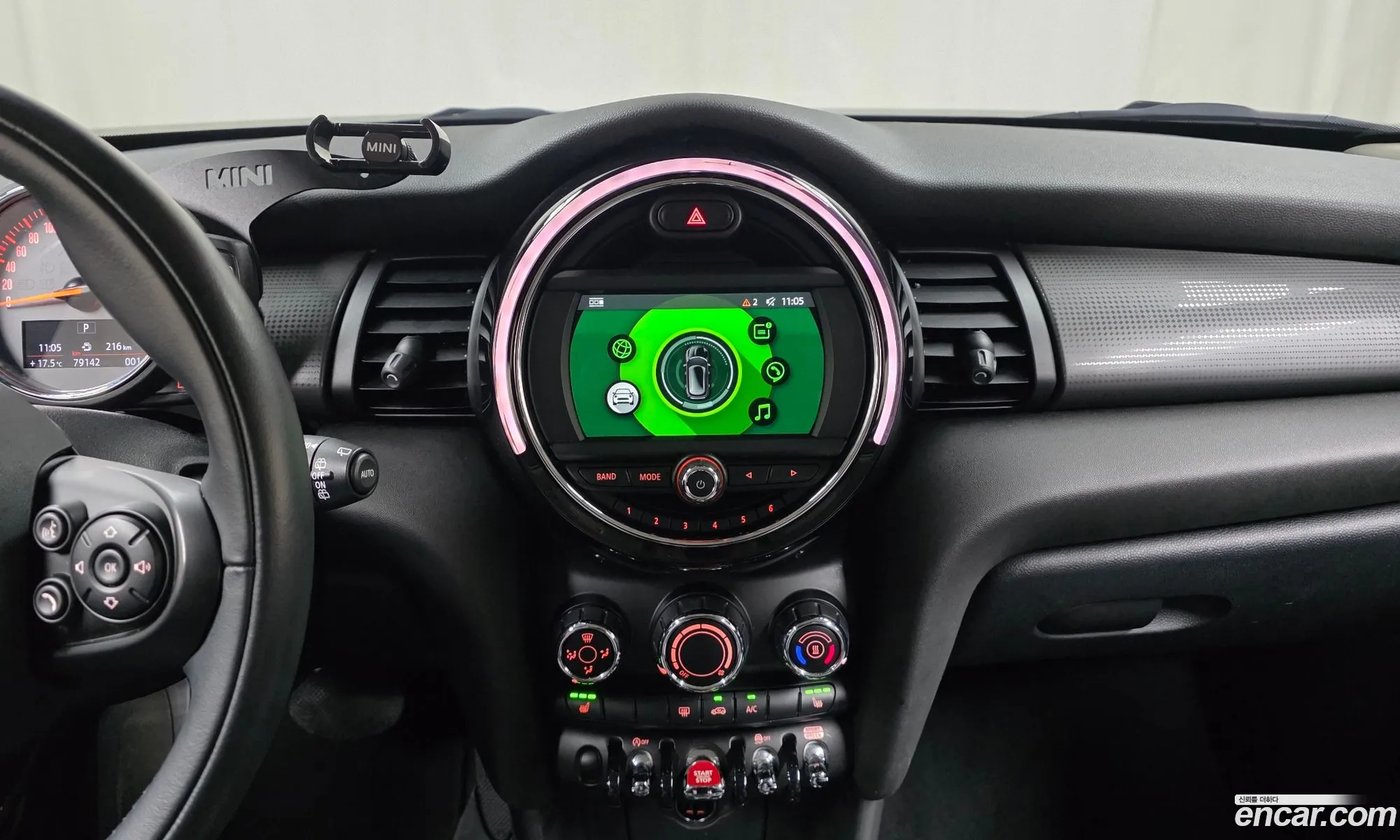 Mini Cooper 2020 — 19