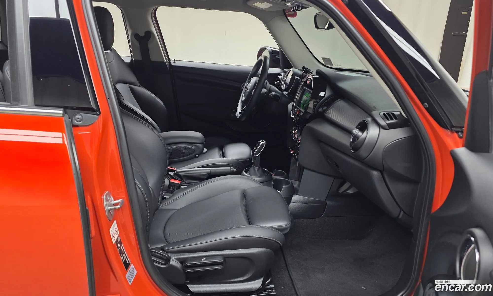 Mini Cooper 2020 — 2