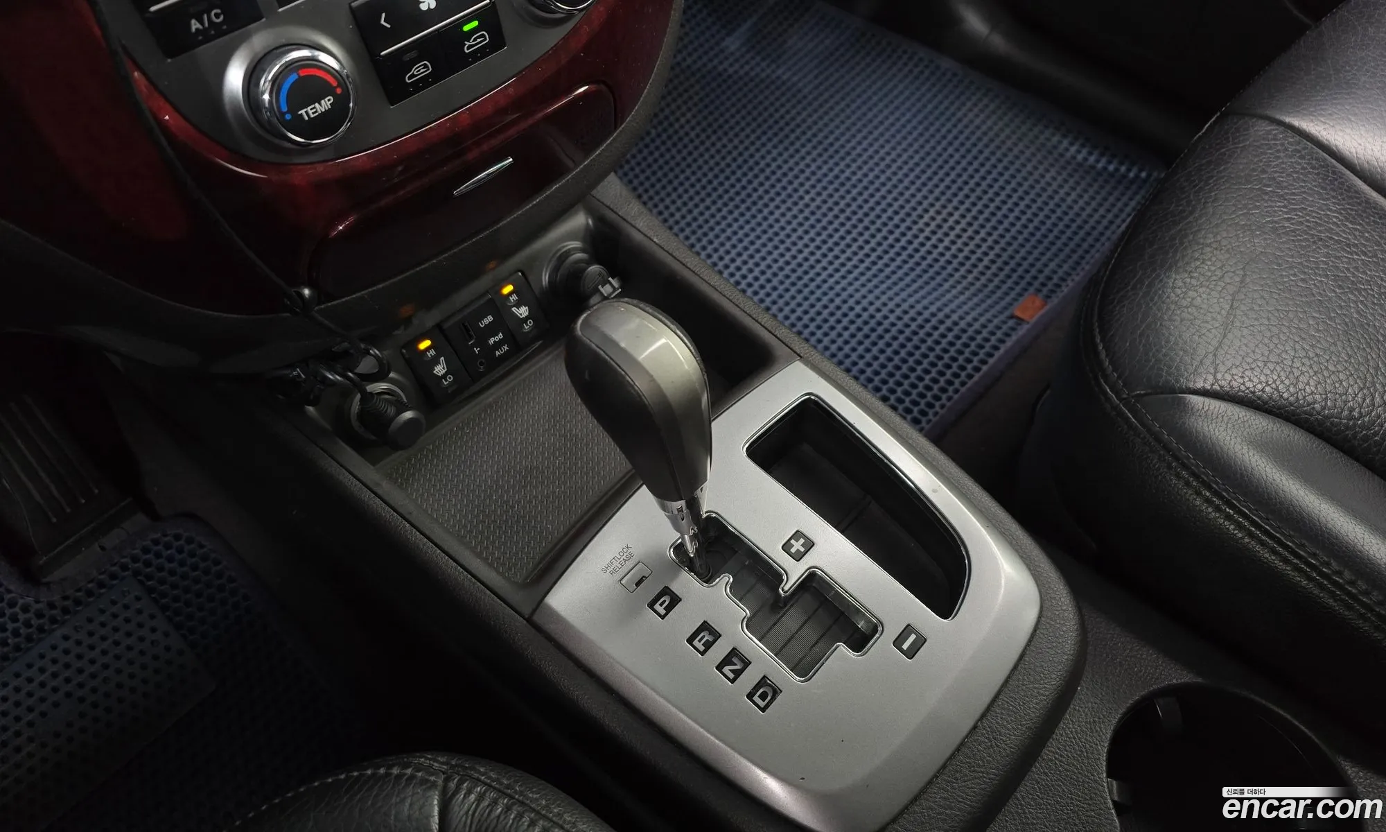 Hyundai Santa Fe CM 2010 — 2