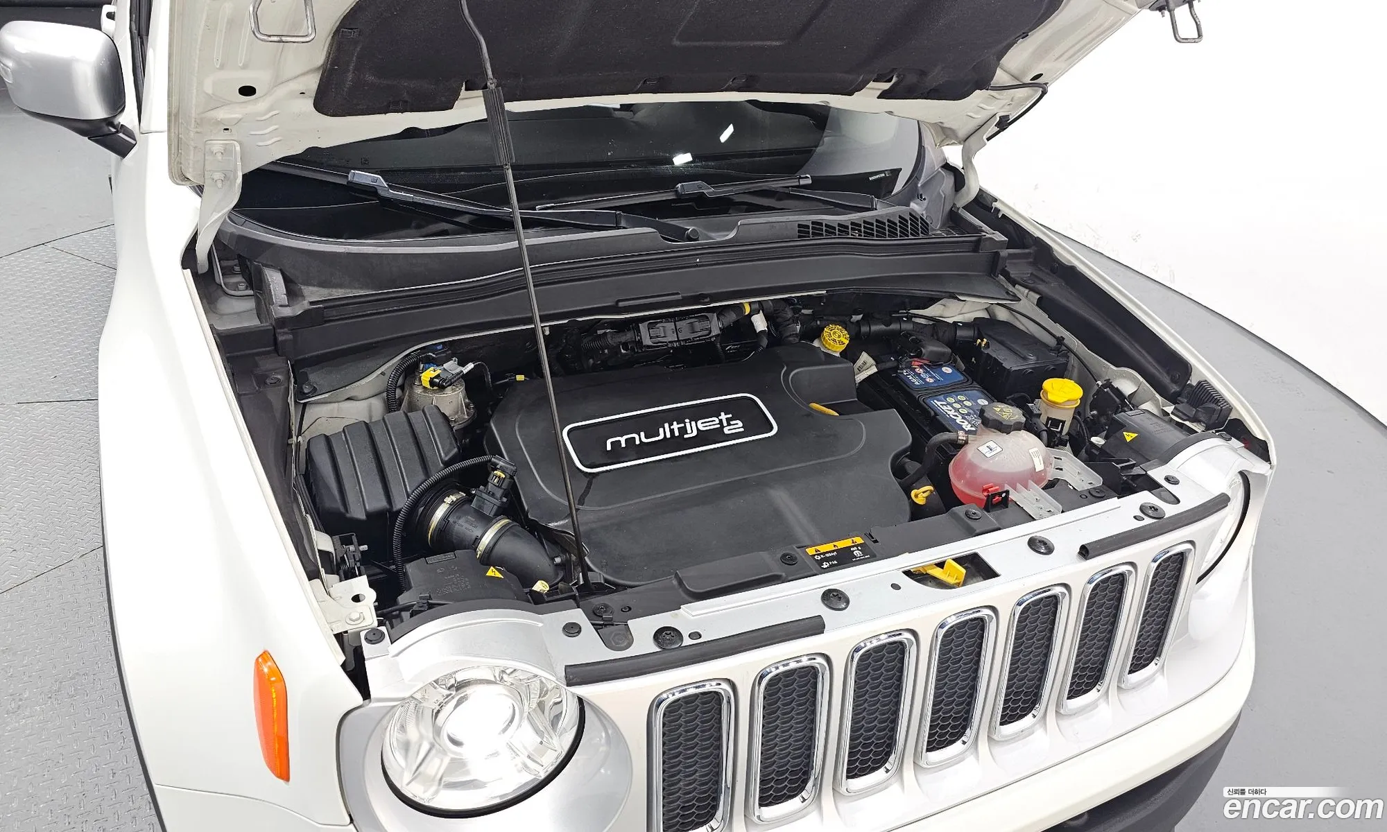 Jeep Renegade 2017 1C4BU0000HPG76666 — 10