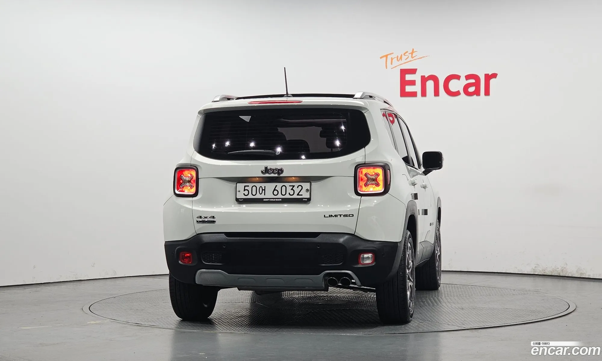 Jeep Renegade 2017 1C4BU0000HPG76666 — 5