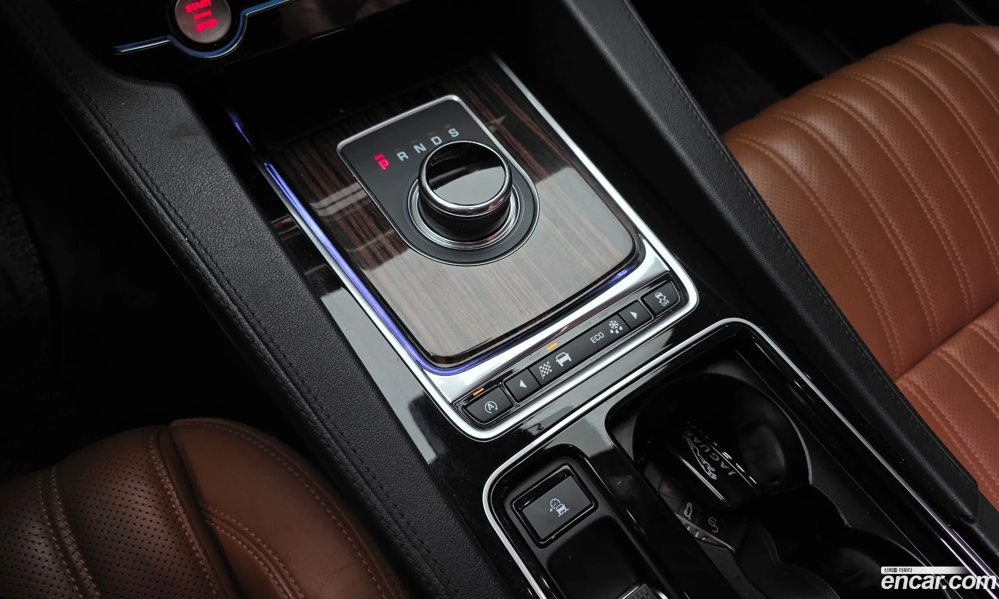 Jaguar F-Pace 2017 SADCA2BN7HA488954 — 11