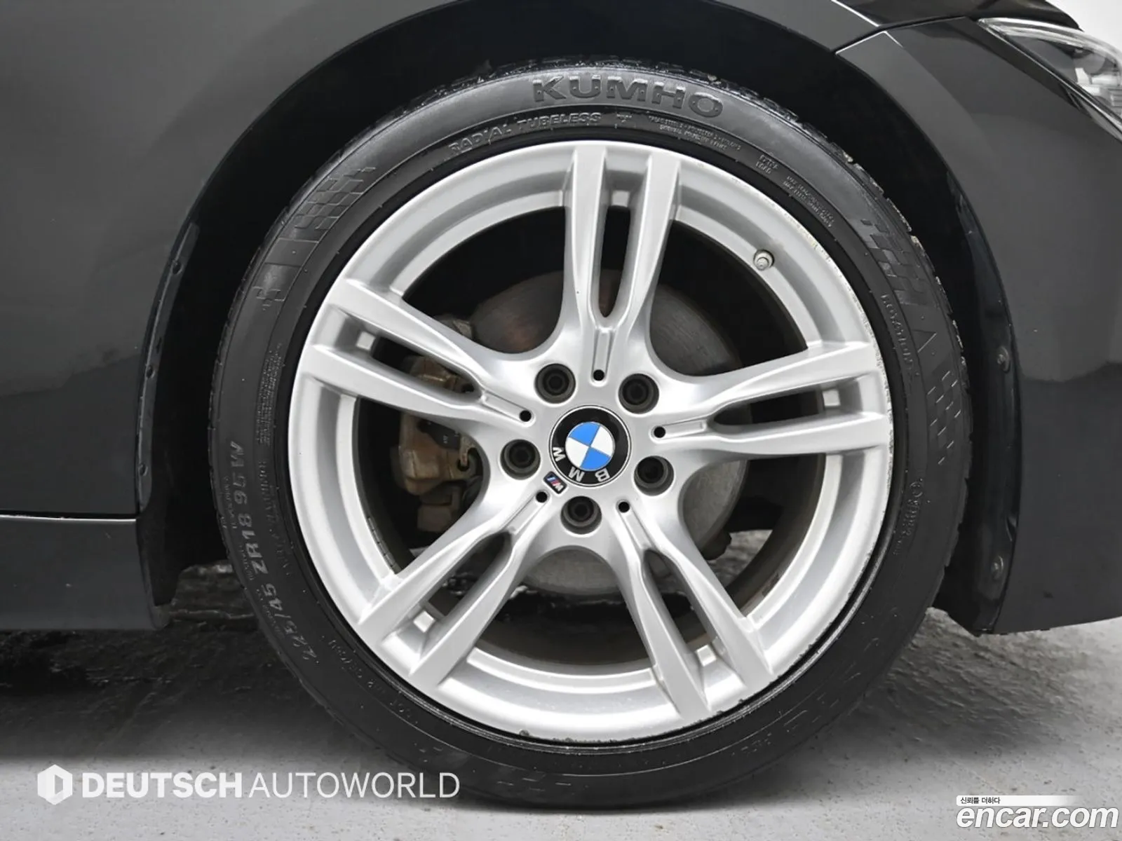 BMW 3 Series 2017 — 7