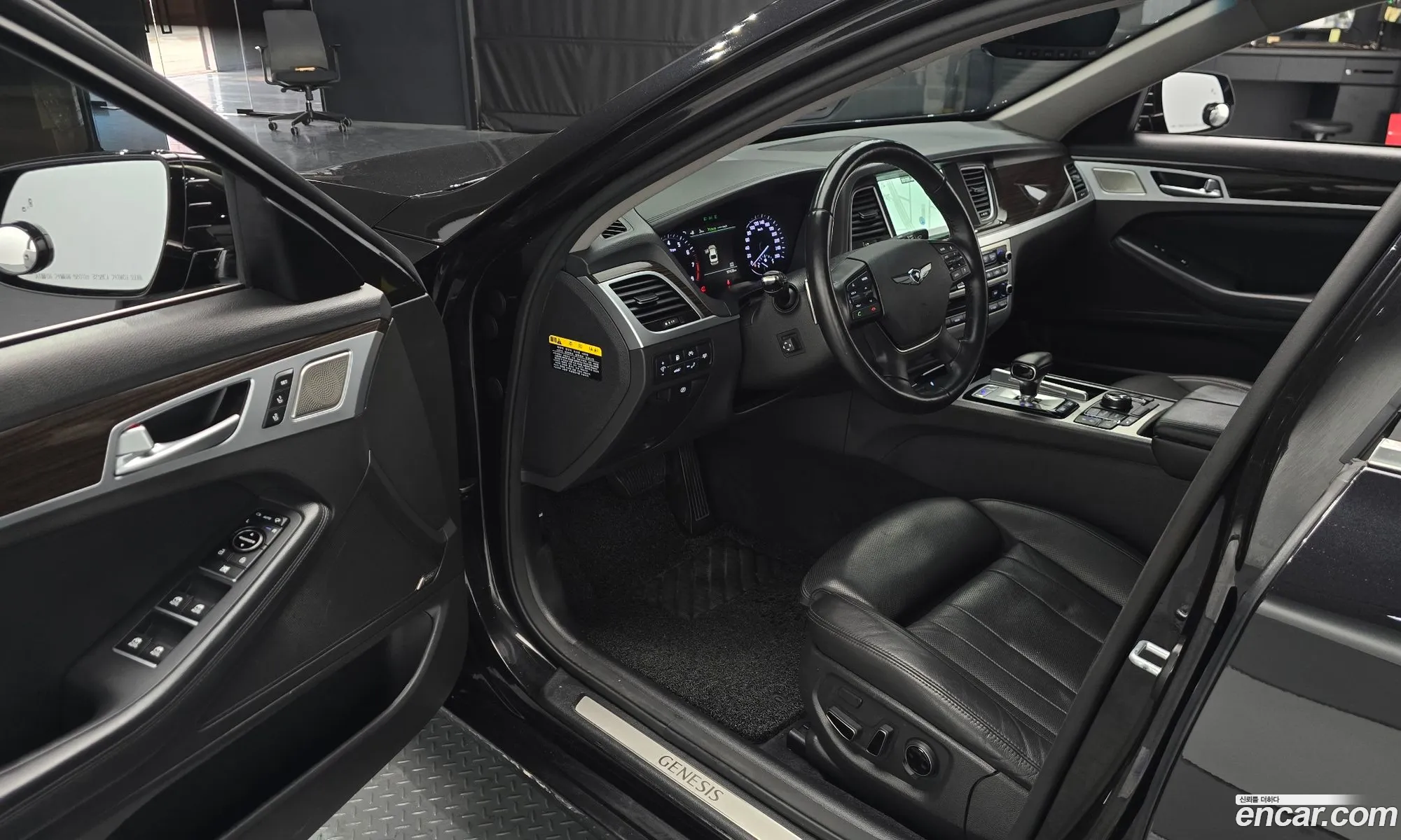Genesis G80 2017 — 15