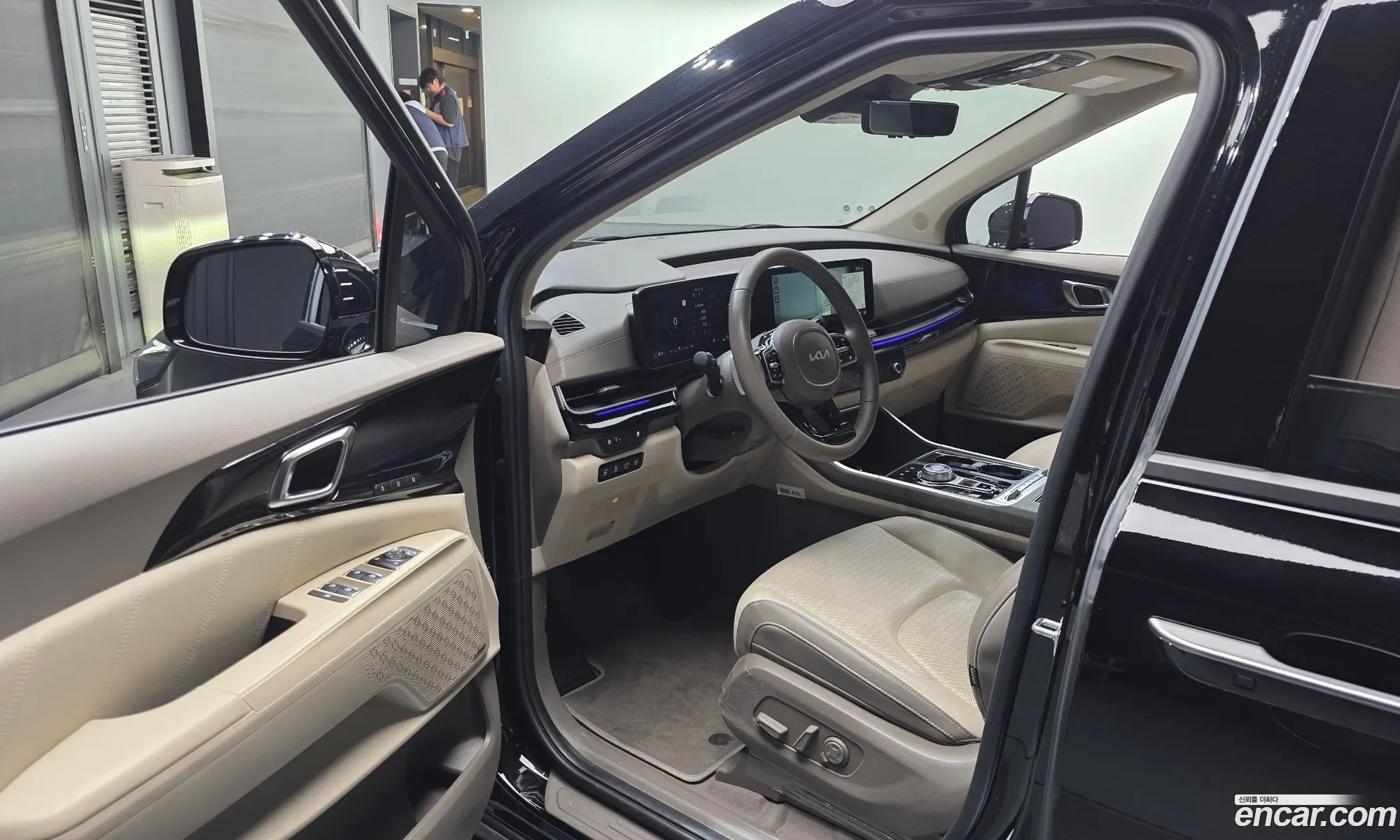 Kia Carnival 2024 — 10