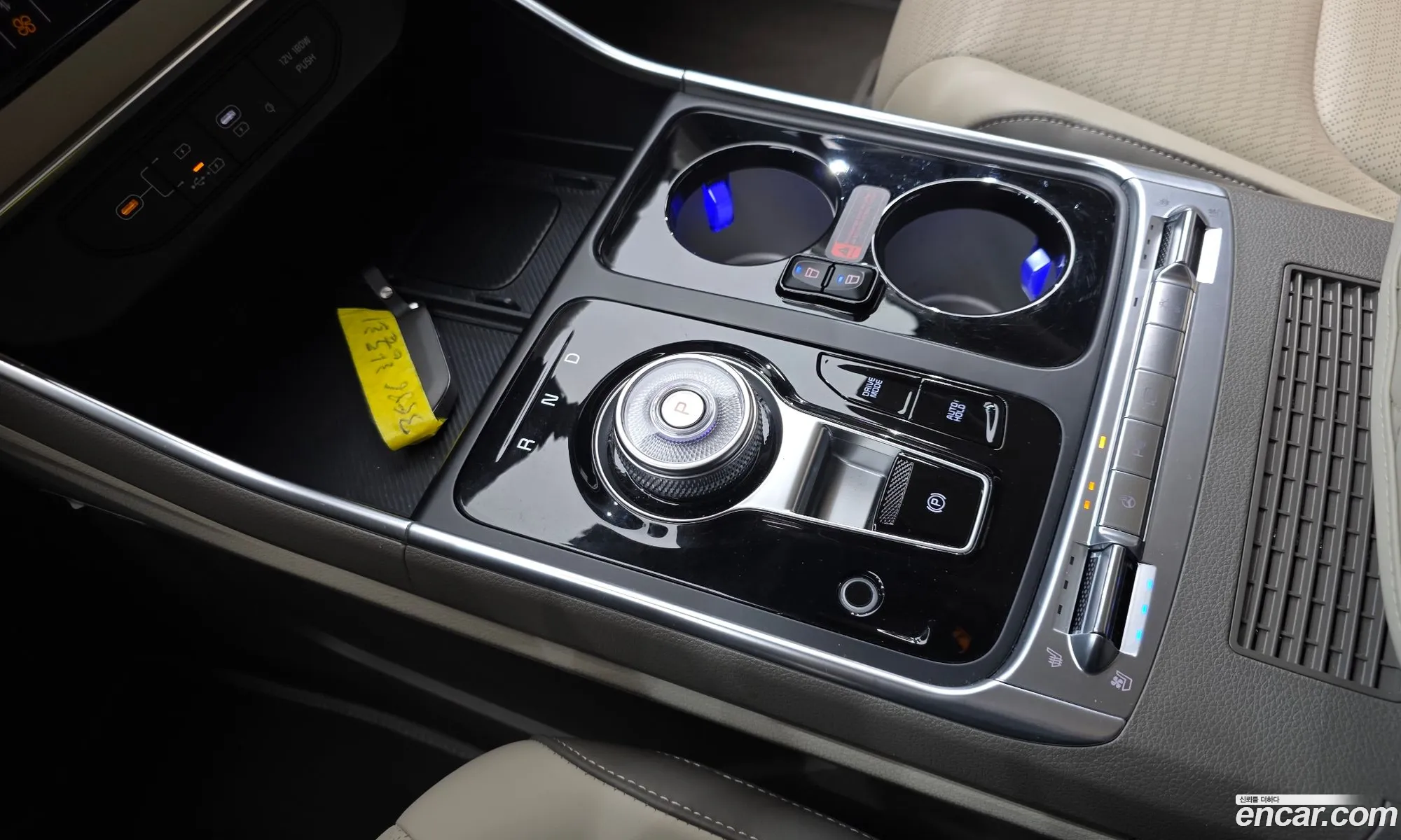 Kia Carnival 2024 — 9