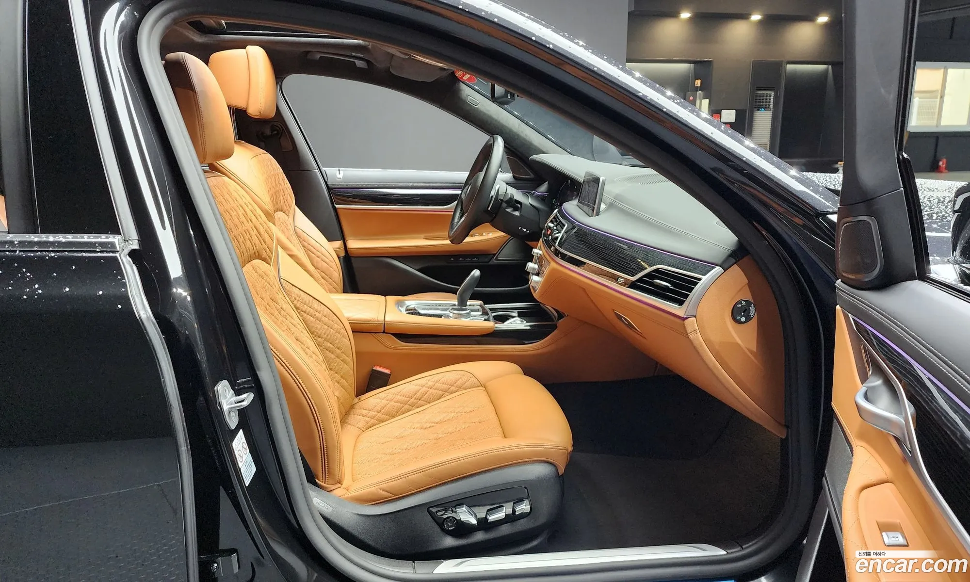 BMW 7 Series 2021 — 11