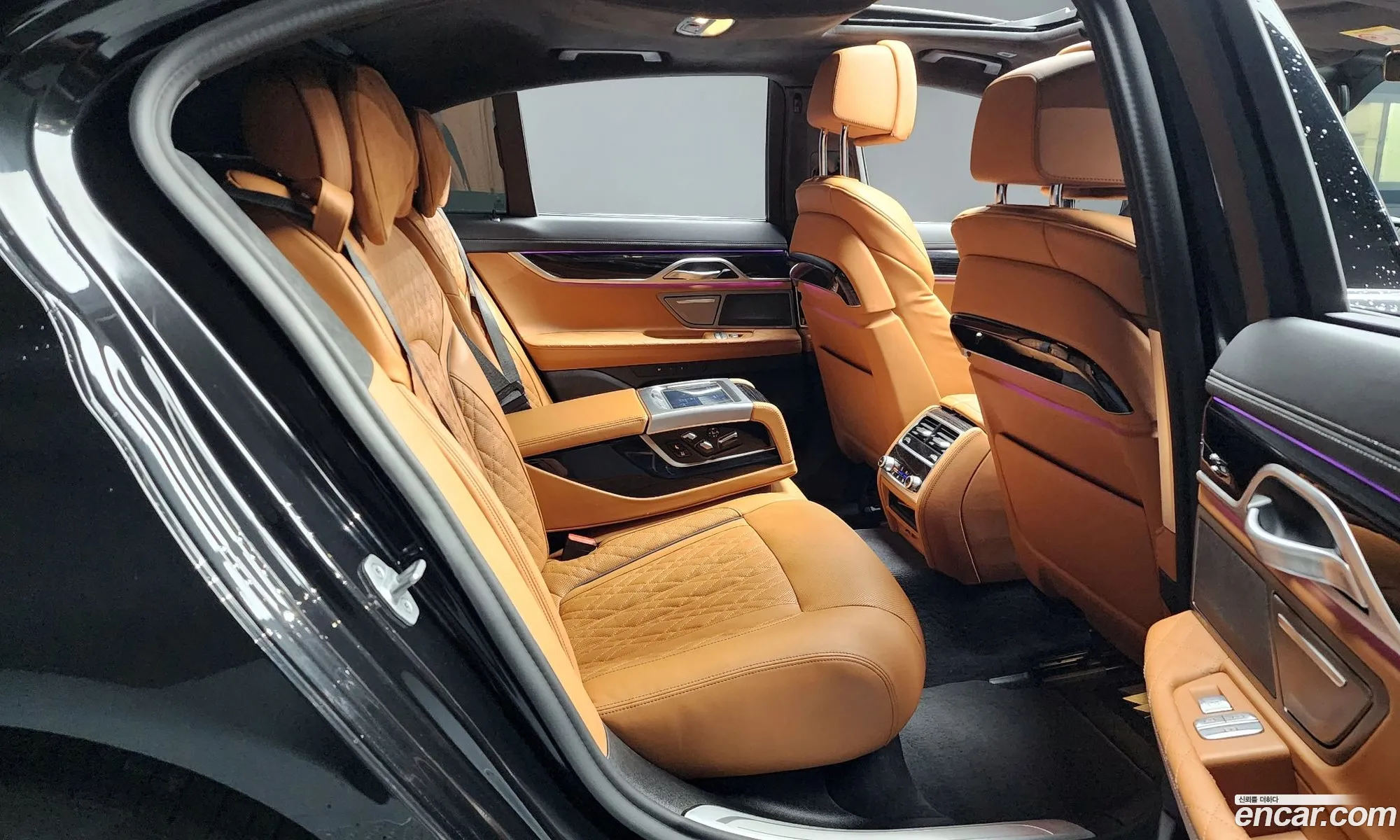 BMW 7 Series 2021 — 17