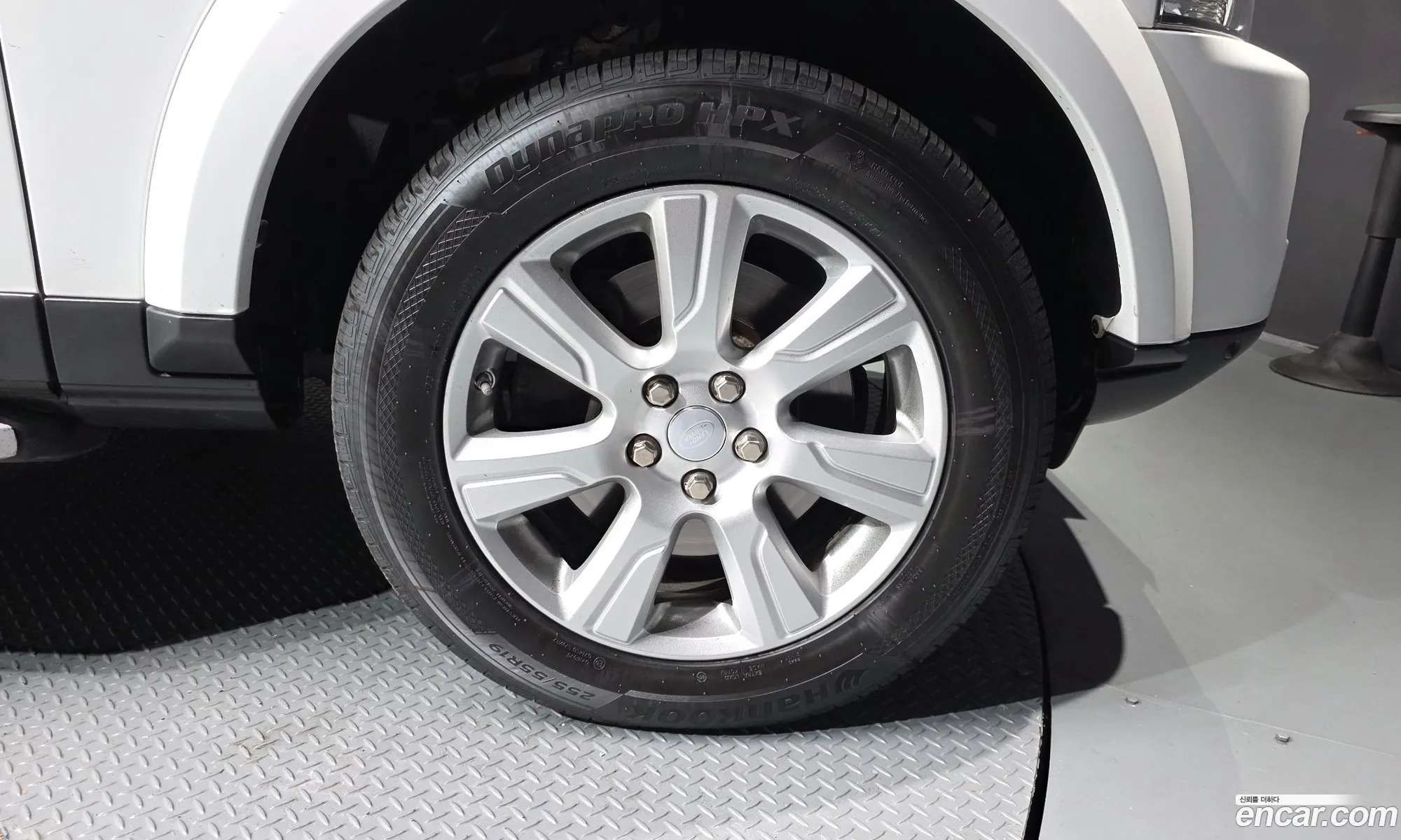 Land Rover Discovery 4 2016 — 18